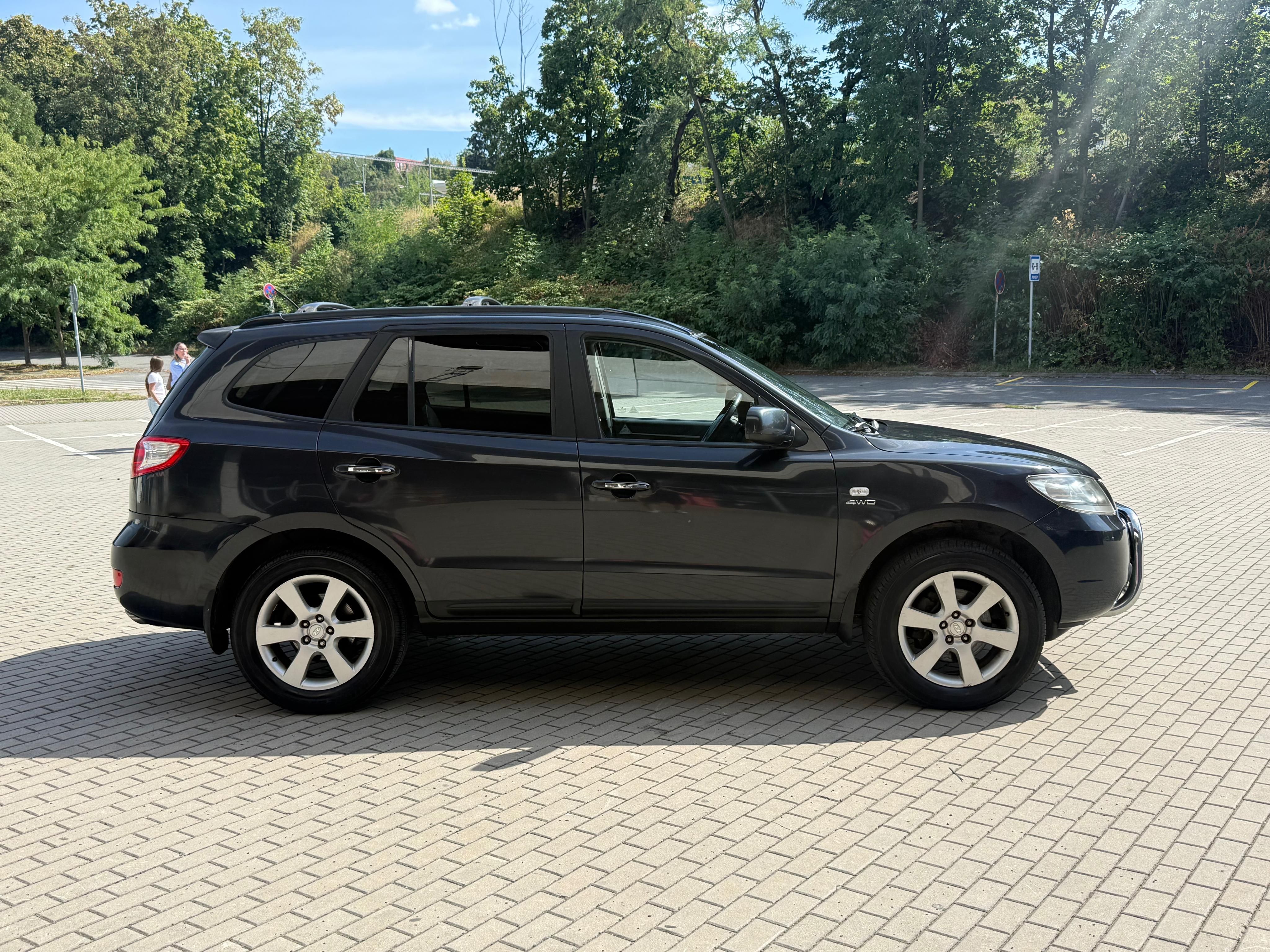 Hyundai Santa Fe, 2.2CRDi, 114kw 4x4 Aut. Tažné - fotka 6