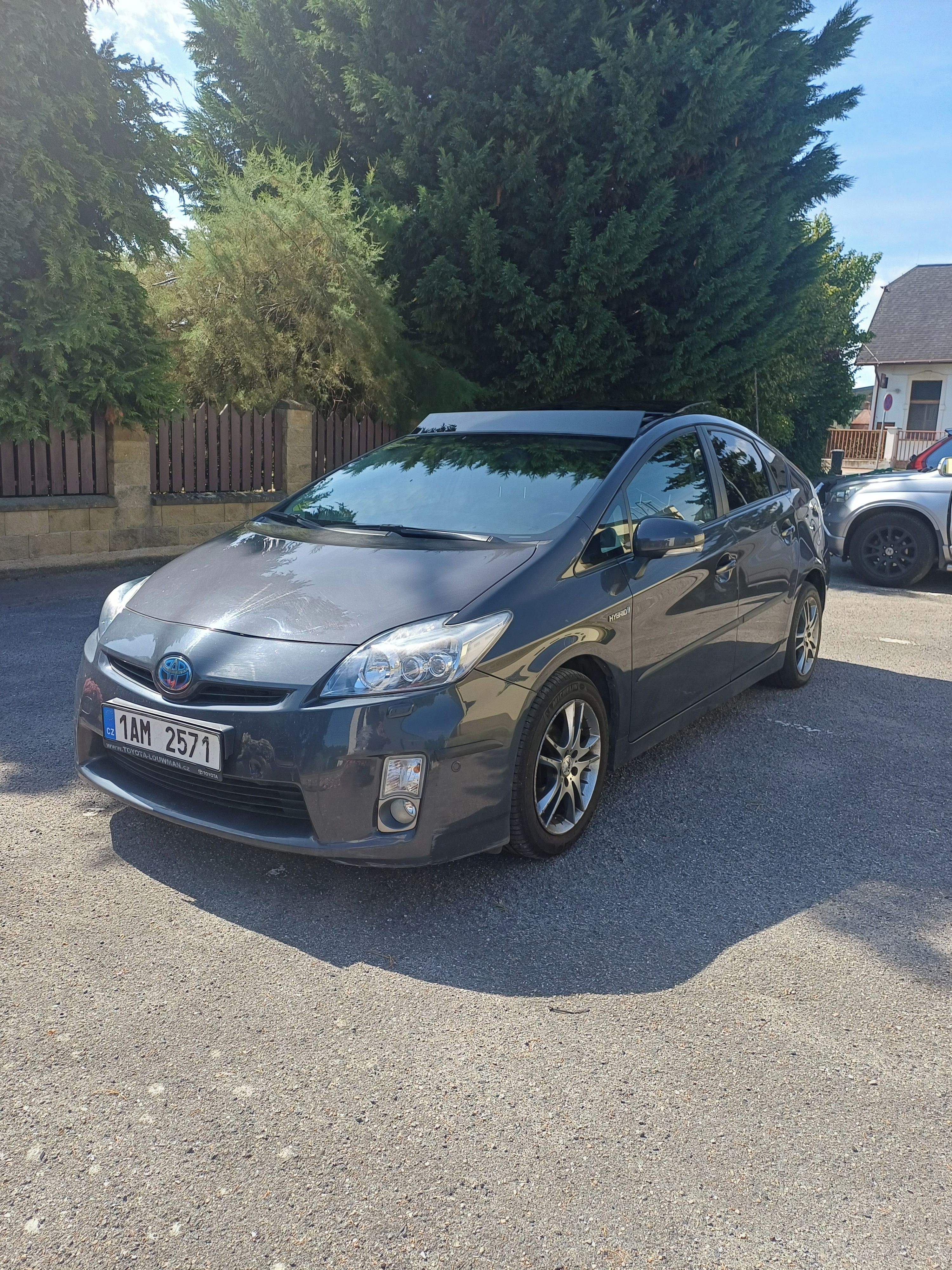 Toyota Prius - fotka 3