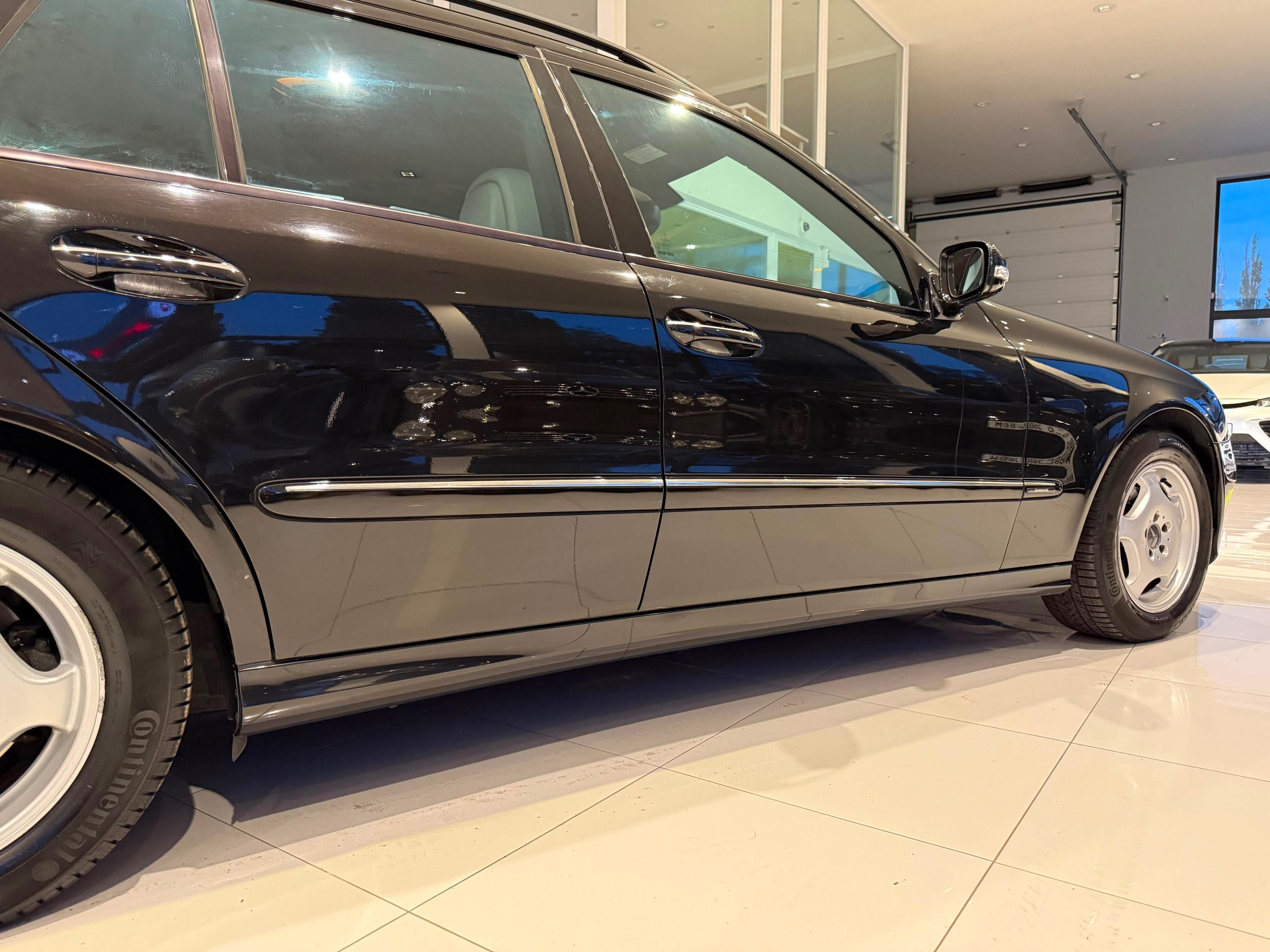 Mercedes-Benz Třídy E, T-Modell 3.0 CDI AUTOMAT SERV - fotka 5