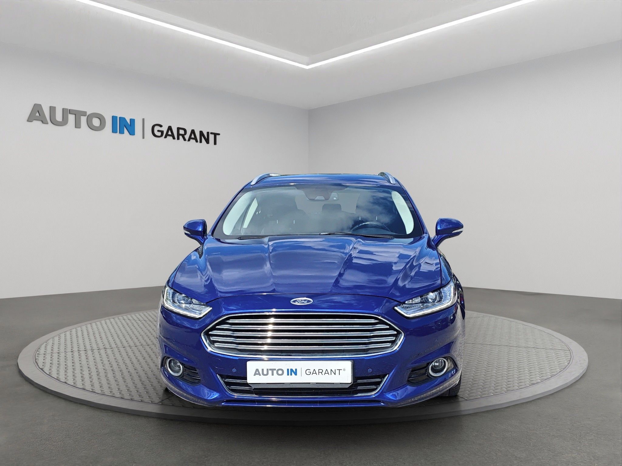 Ford Mondeo, Titanium , 4x4 . čr, - fotka 2