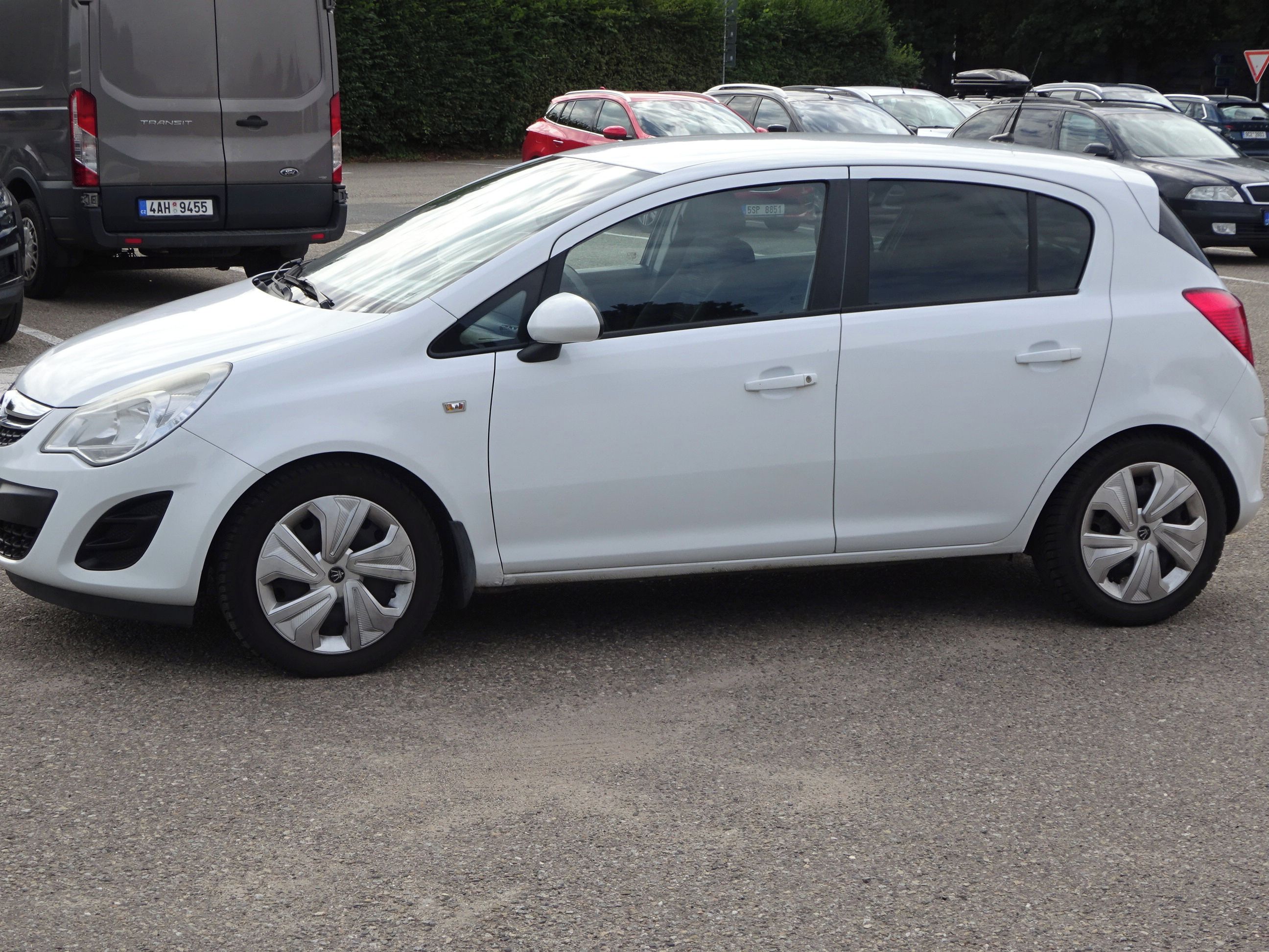 Opel Corsa, 1.2i (51 KW) klima - fotka 3
