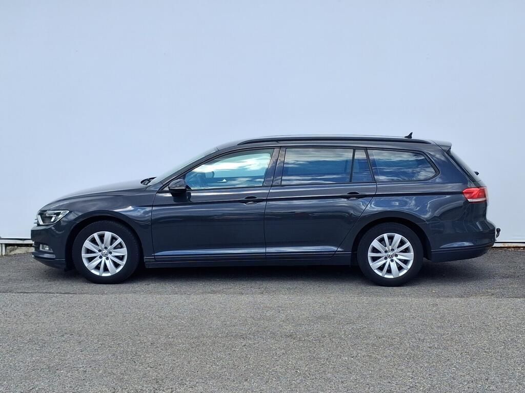 Volkswagen Passat, Comfortline 2.0 TDI 110 kW - fotka 3