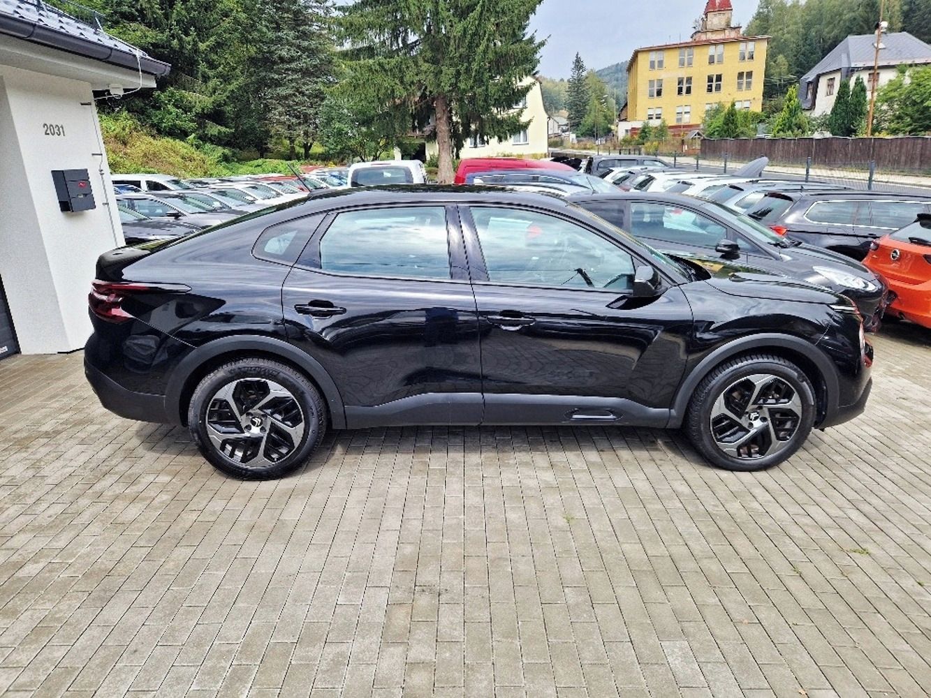 Citroën C4 X, 1.2 PT (96 kW), 79 tis. km,LED - fotka 6