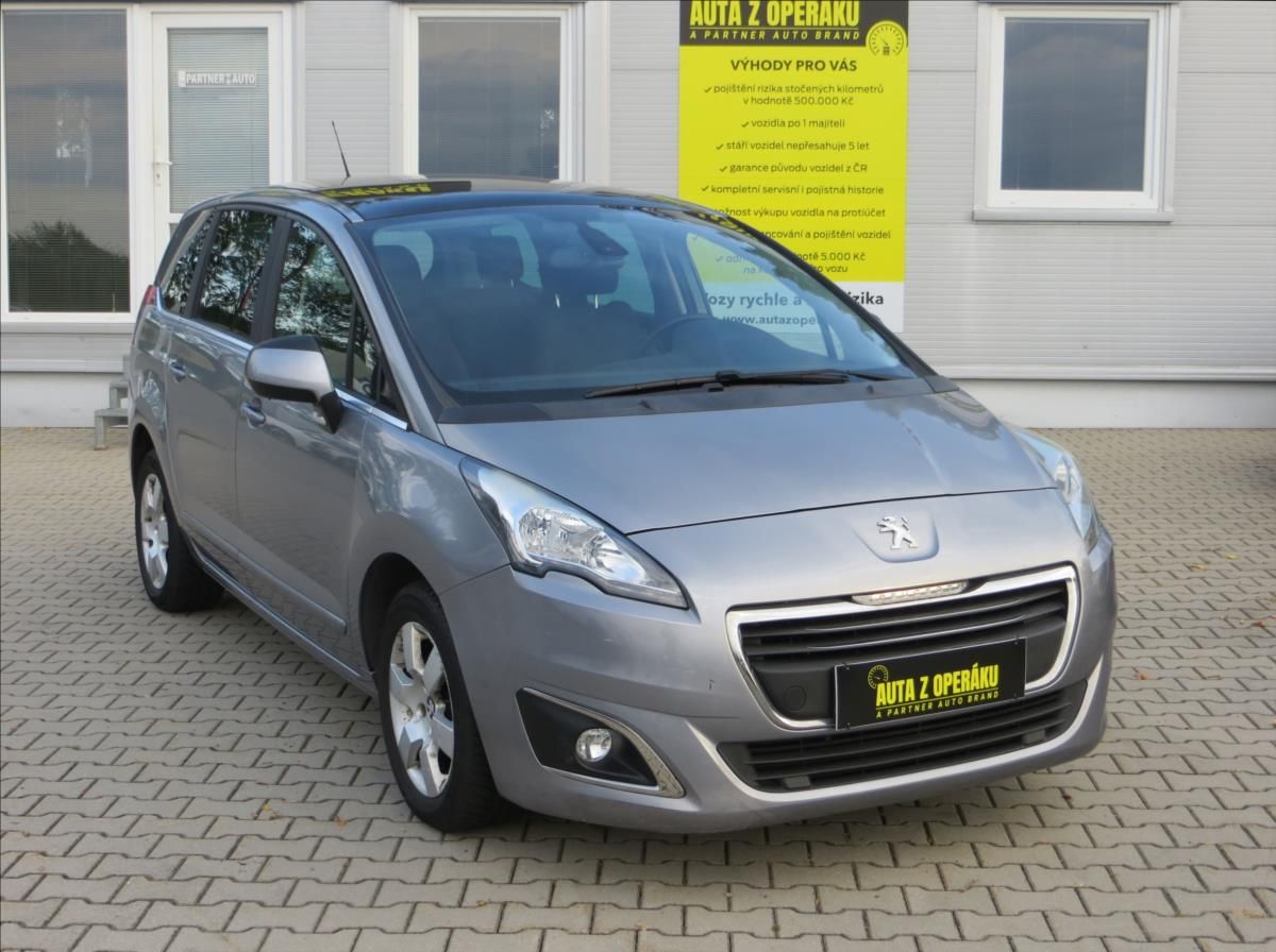 Peugeot 5008, 1,6 Digi Klima, Panorama ČR