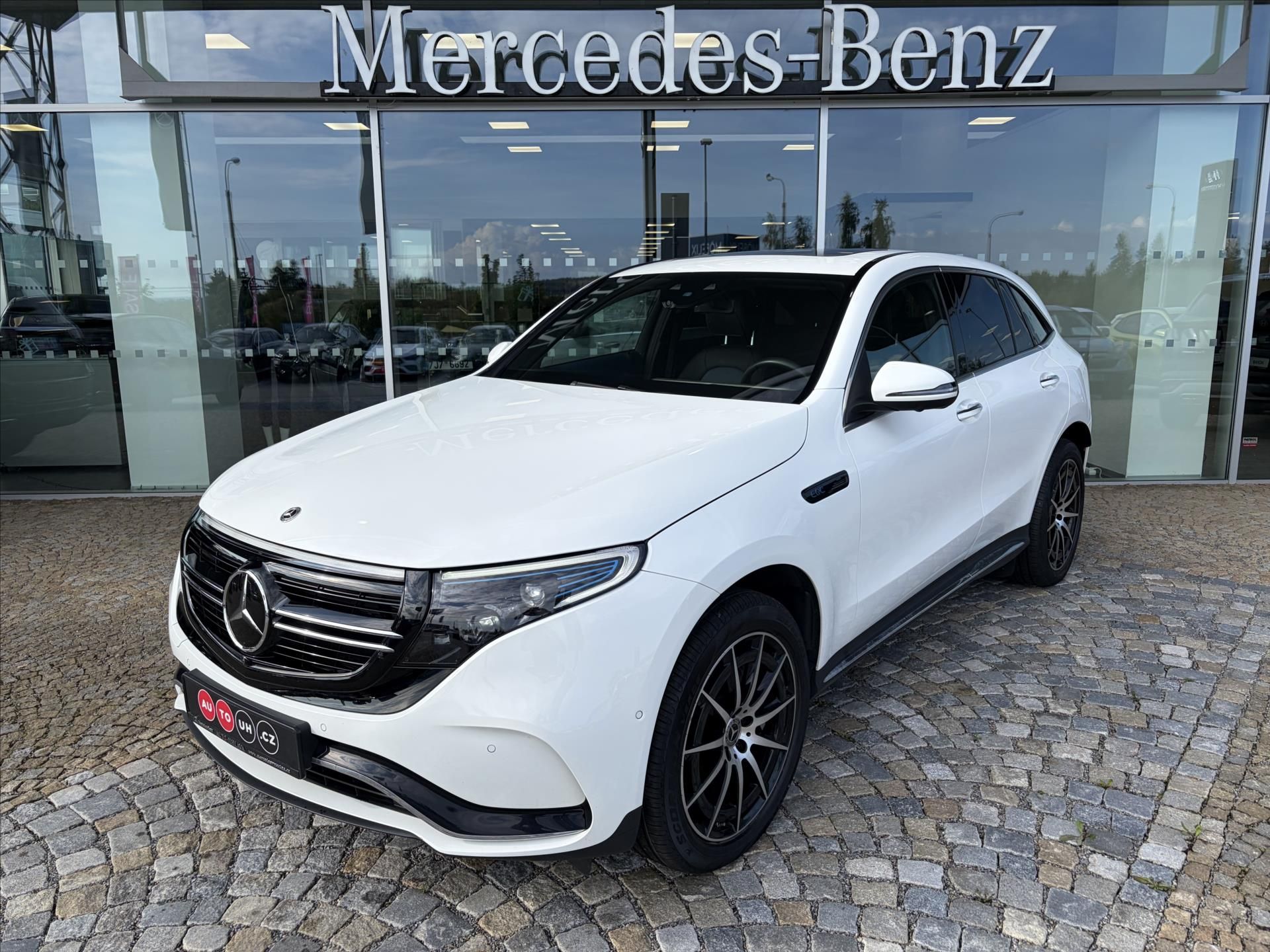 Mercedes-Benz EQC, EQC 400 4Matic