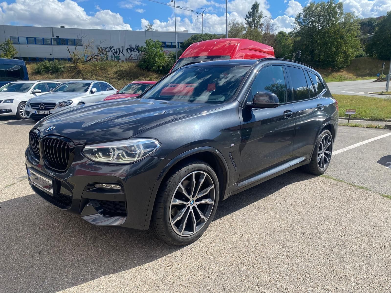 BMW X3, xDrive AT M-Paket, ČR - fotka 3