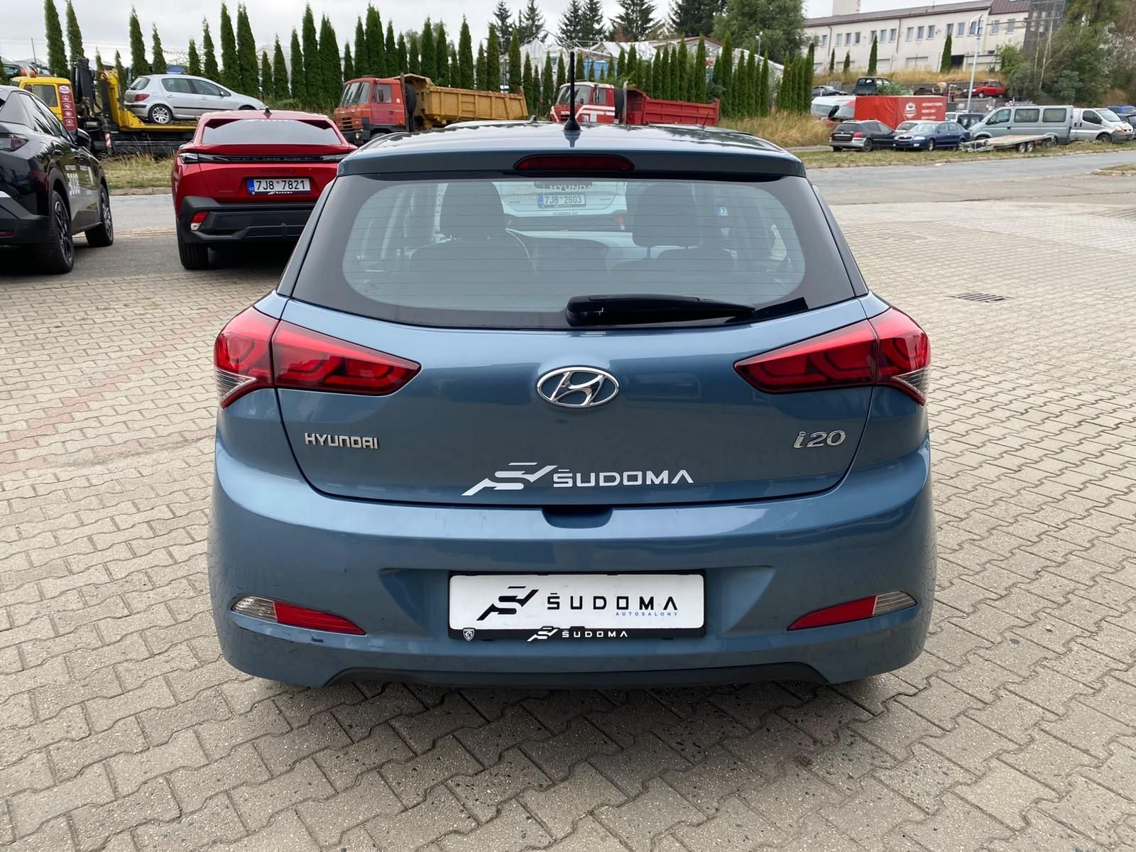 Hyundai i20, 1.2i 55kW - fotka 6