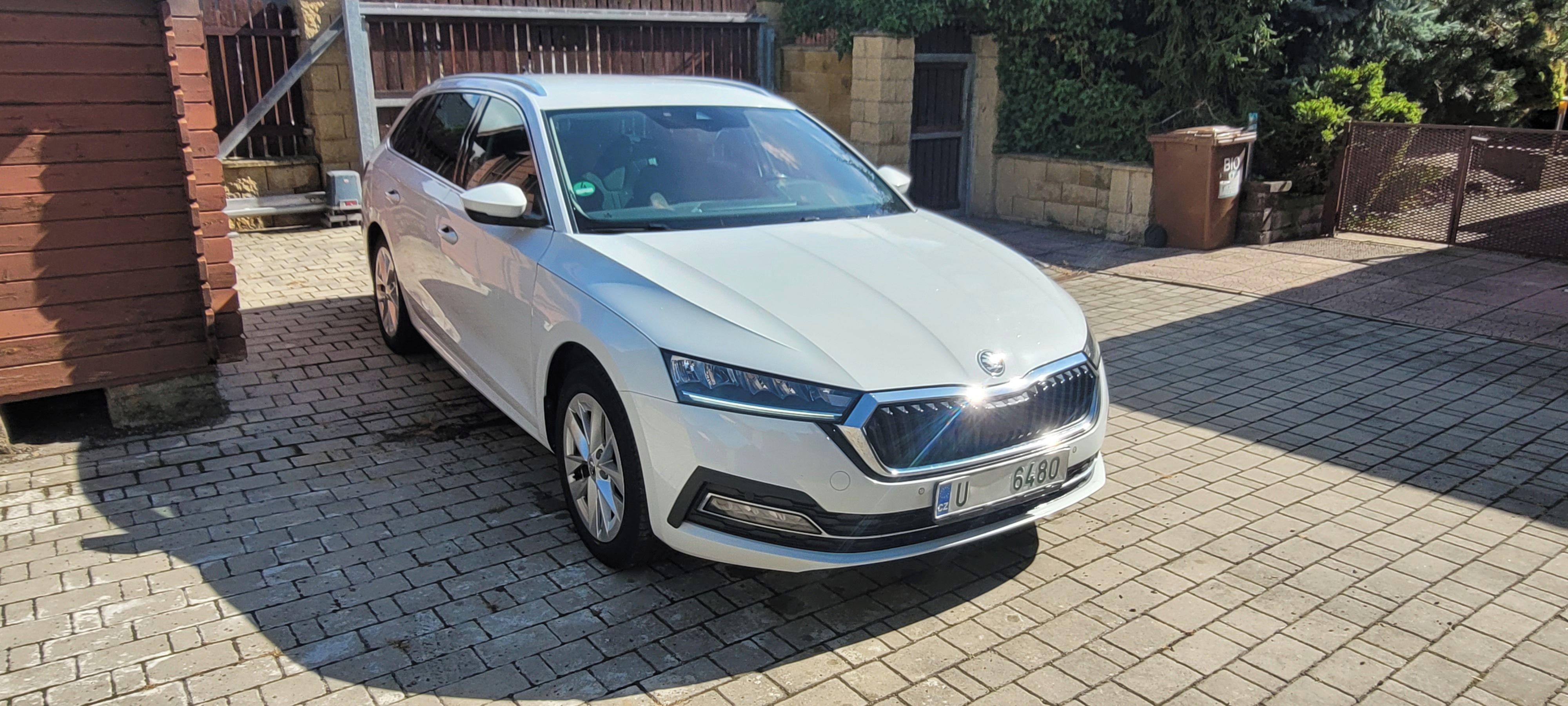 Škoda Octavia, 4 2,0TDi 110kw DSG VIRTUAL