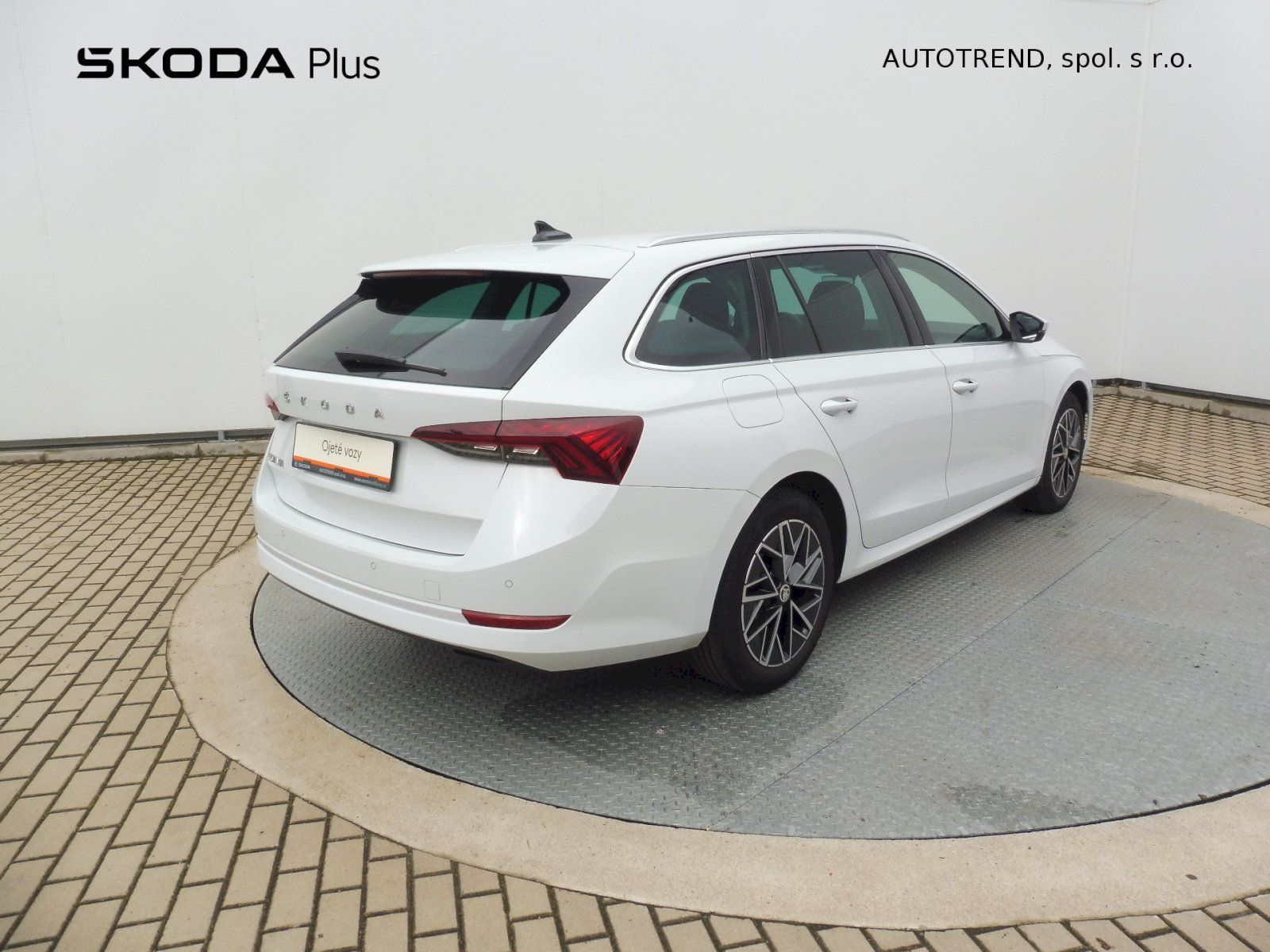 Škoda Octavia, Combi Style 1,5 TSI 110kW - fotka 2