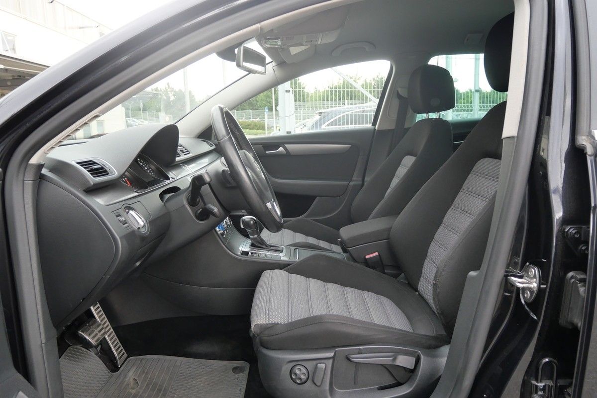 Volkswagen Passat, 2.0 TDI 103 kW Comfortline - fotka 5