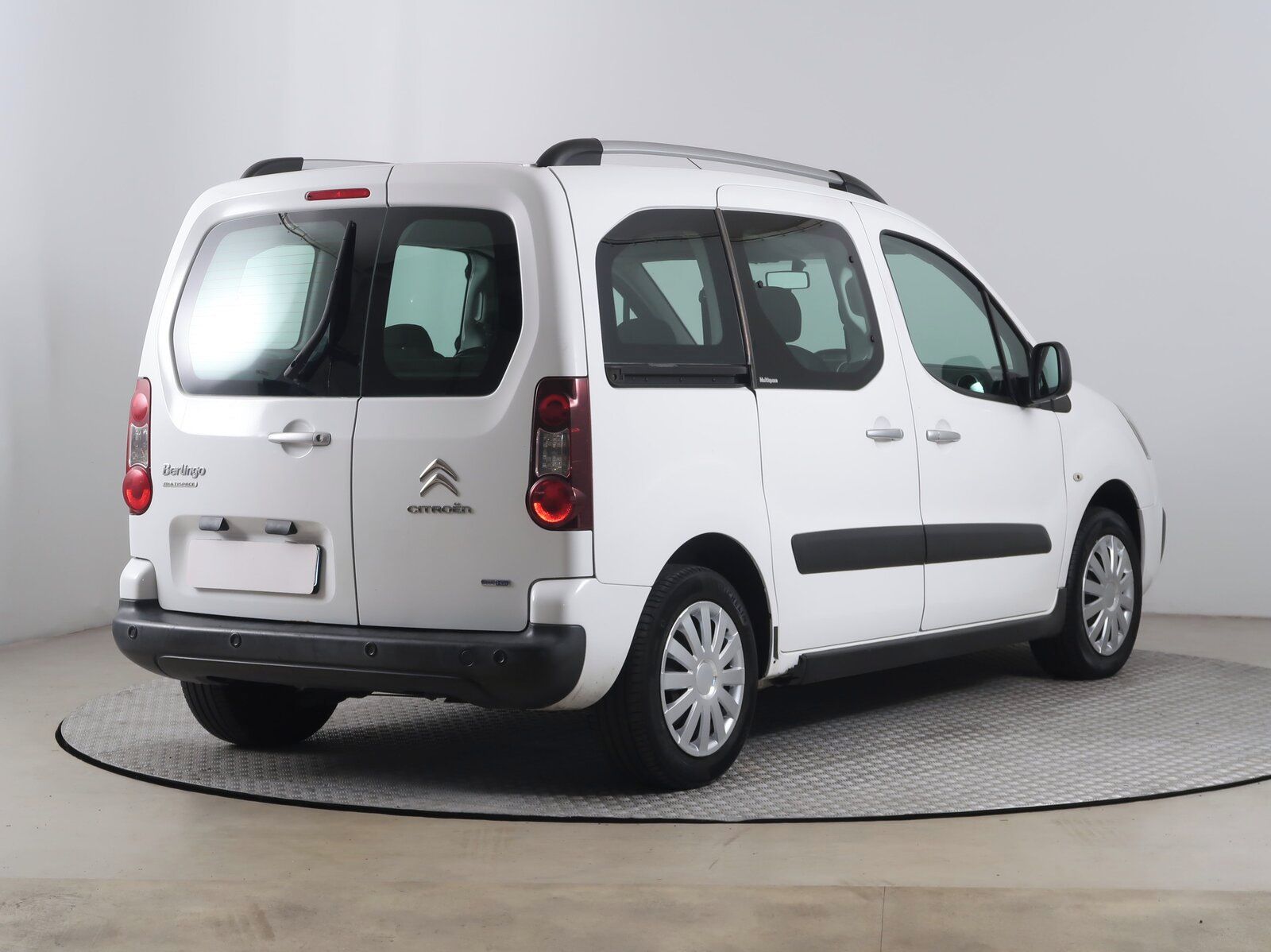 Citroën Berlingo, 1.6 BlueHDi, XTR, 5Míst - fotka 5