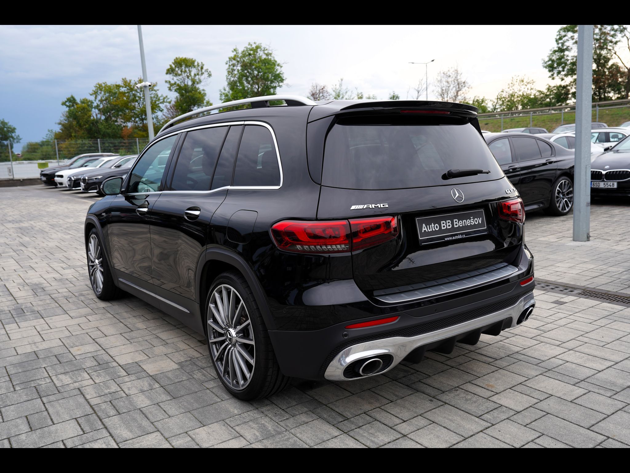 Mercedes-Benz GLB, GLB 35 AMG 4Matic/310 PS/ČR - fotka 4
