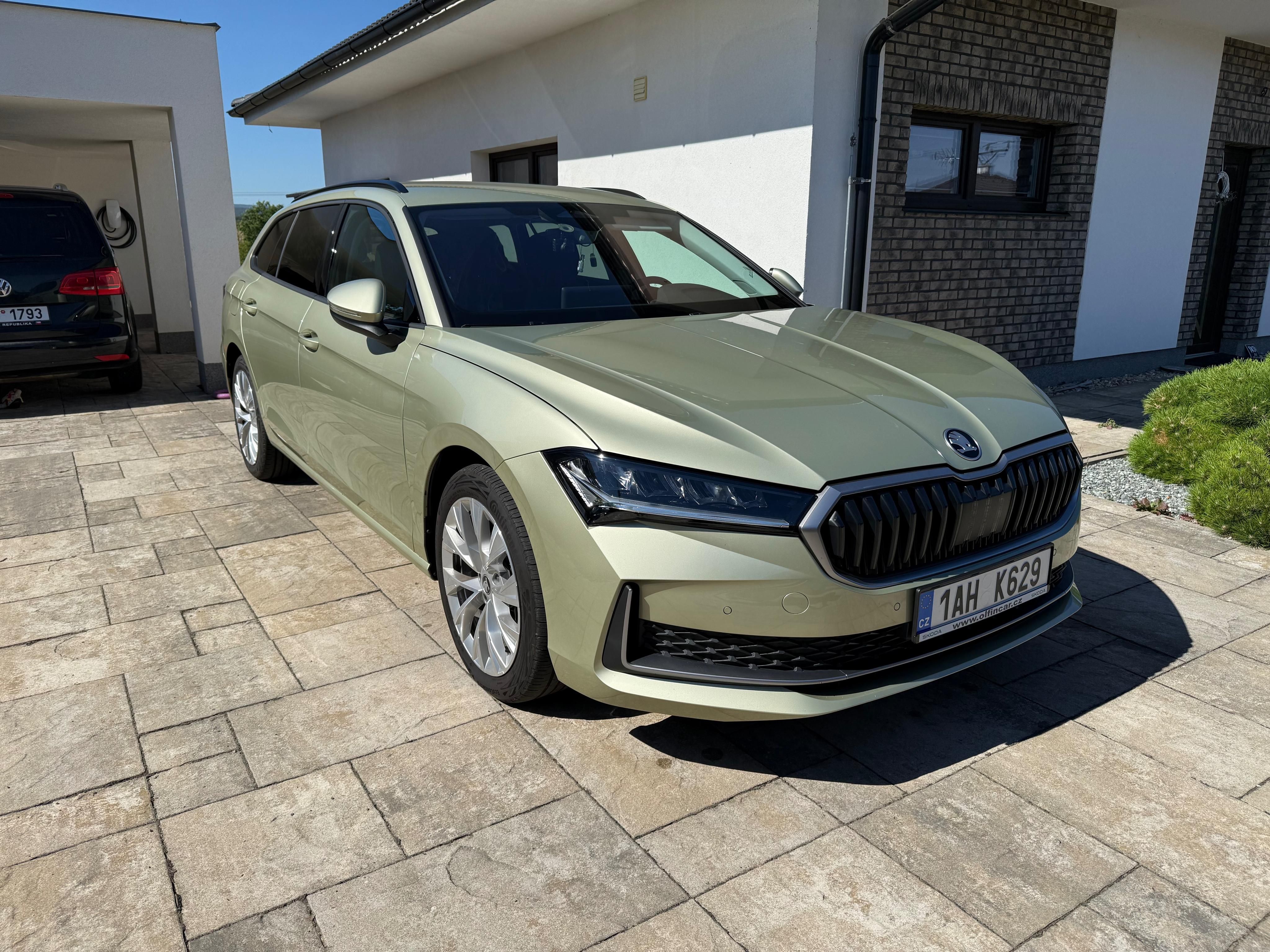 Škoda Superb, 2.0 TDI 110kw, Selection - fotka 3