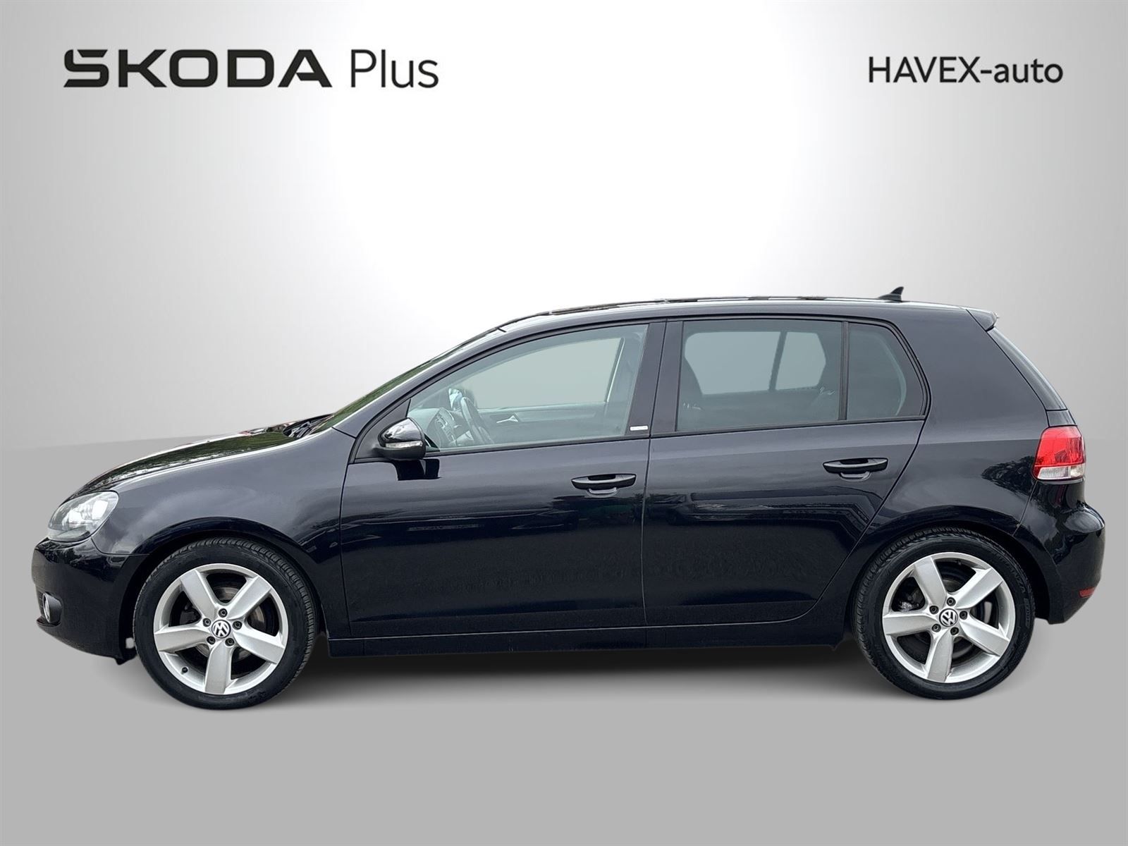 Volkswagen Golf, 1.6 TDI Trend - fotka 3
