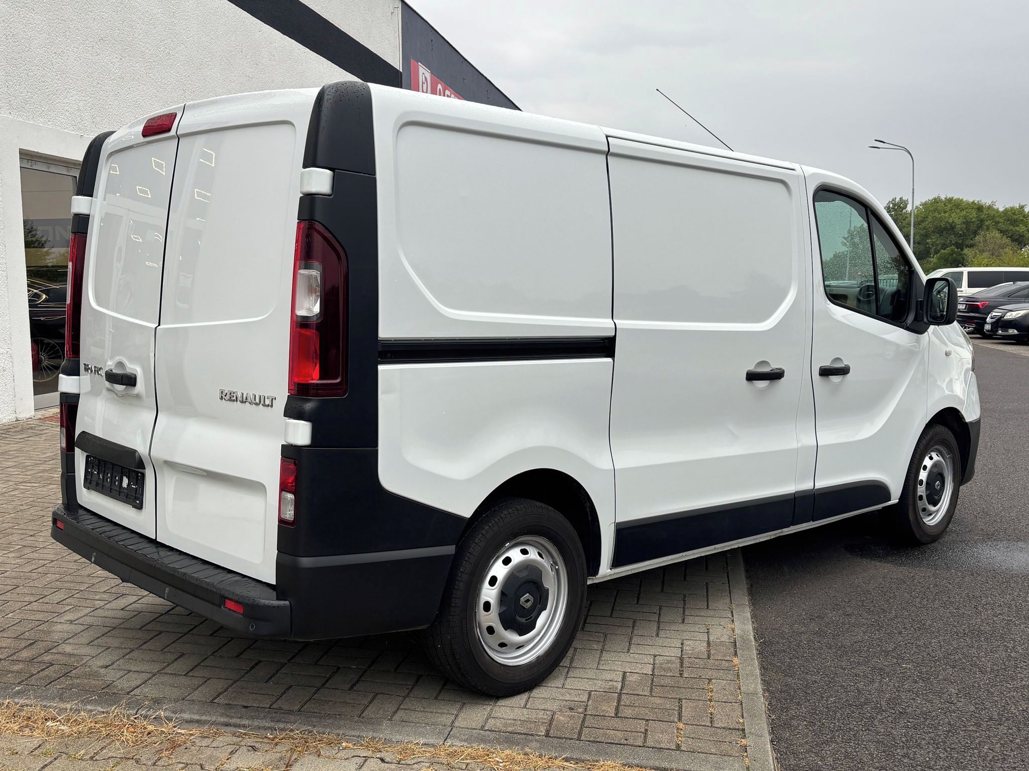 Renault Trafic, 1.6 dCi 66kW, Zadní senzory - fotka 5