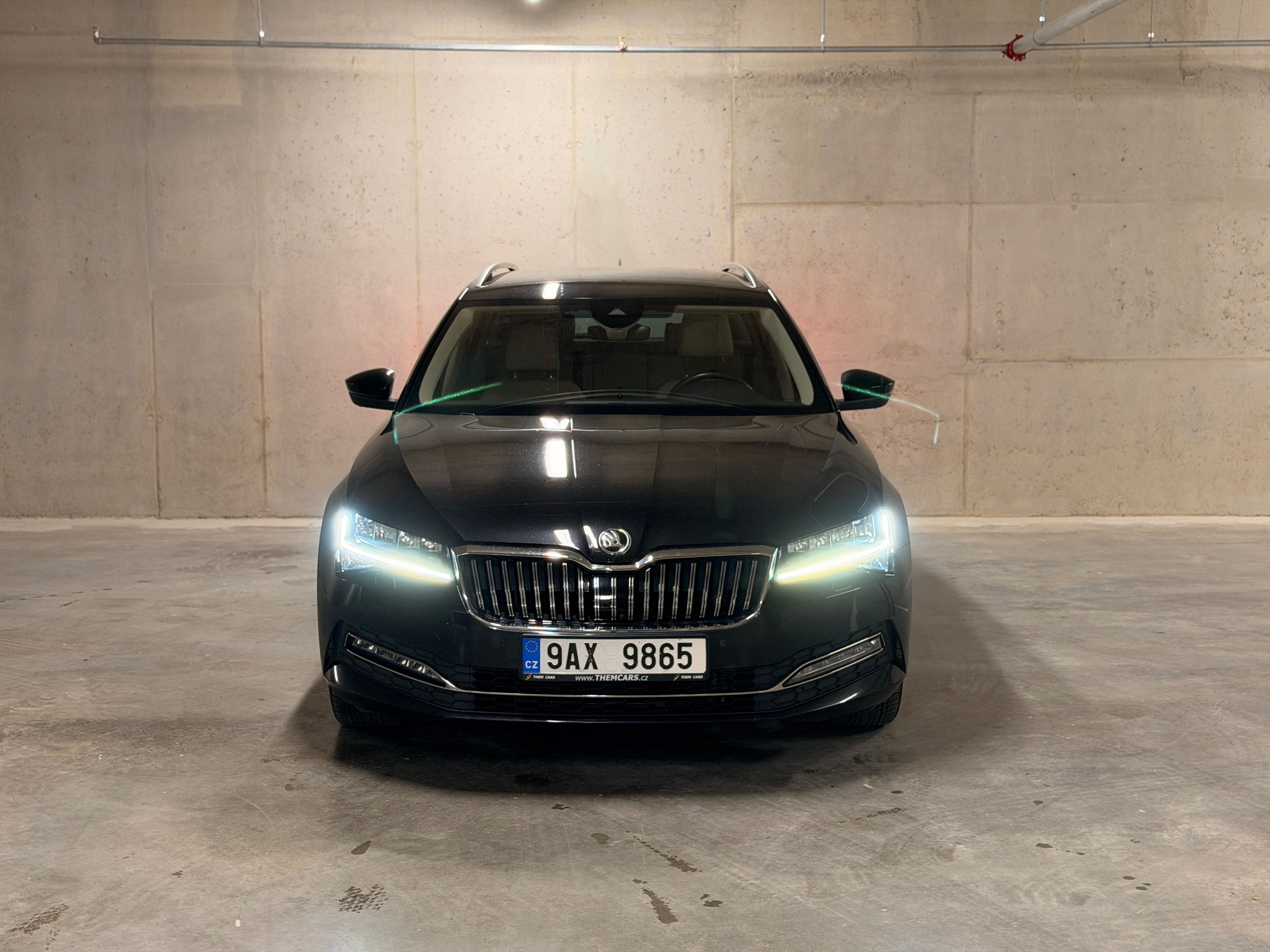 Škoda Superb, 2.0 TDI 147 kW/4x4/NEZ.TOP/TAŽ - fotka 3
