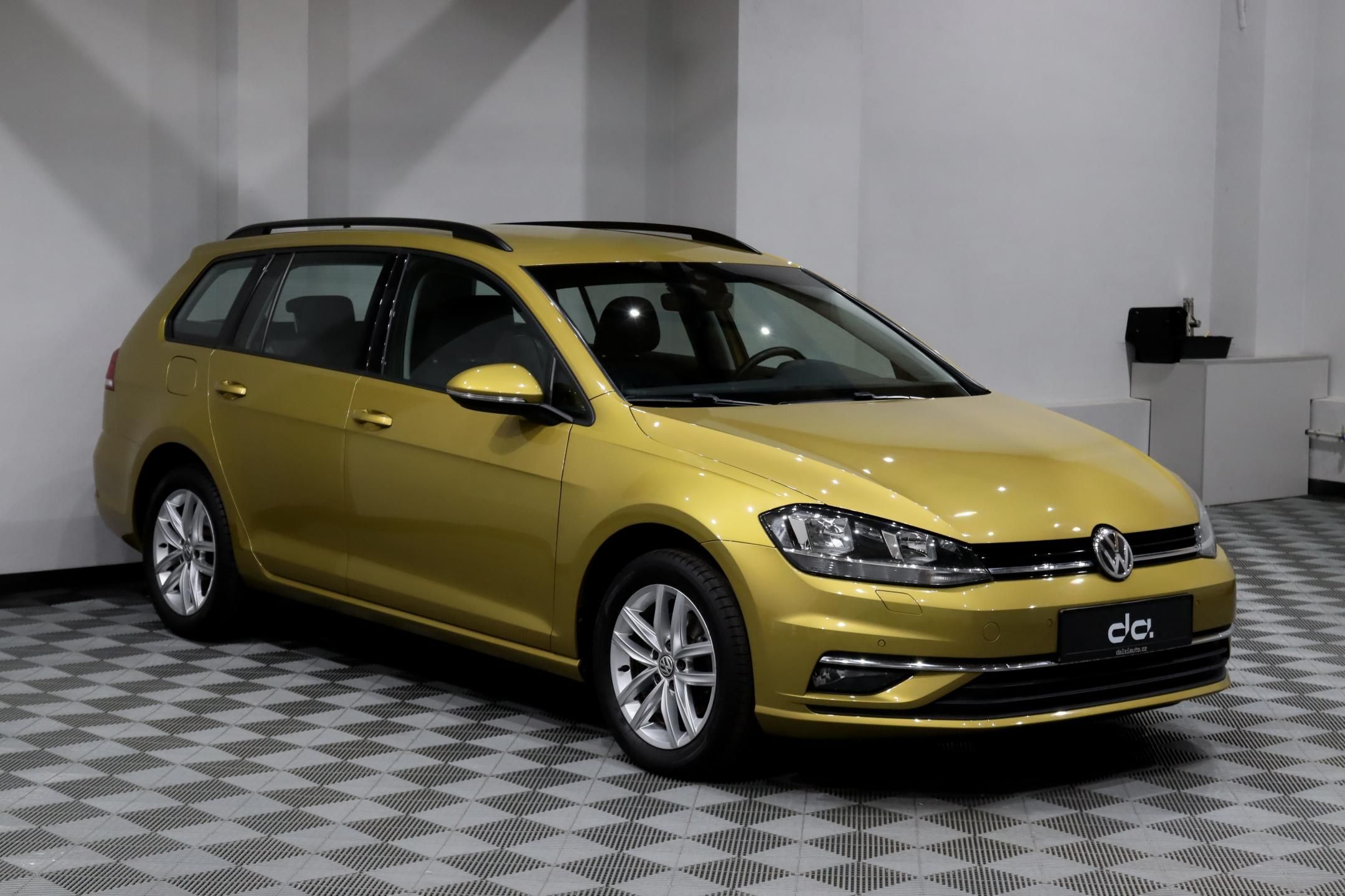 Volkswagen Golf, 7 Facelift 1.4 TSI 92 kW - fotka 2