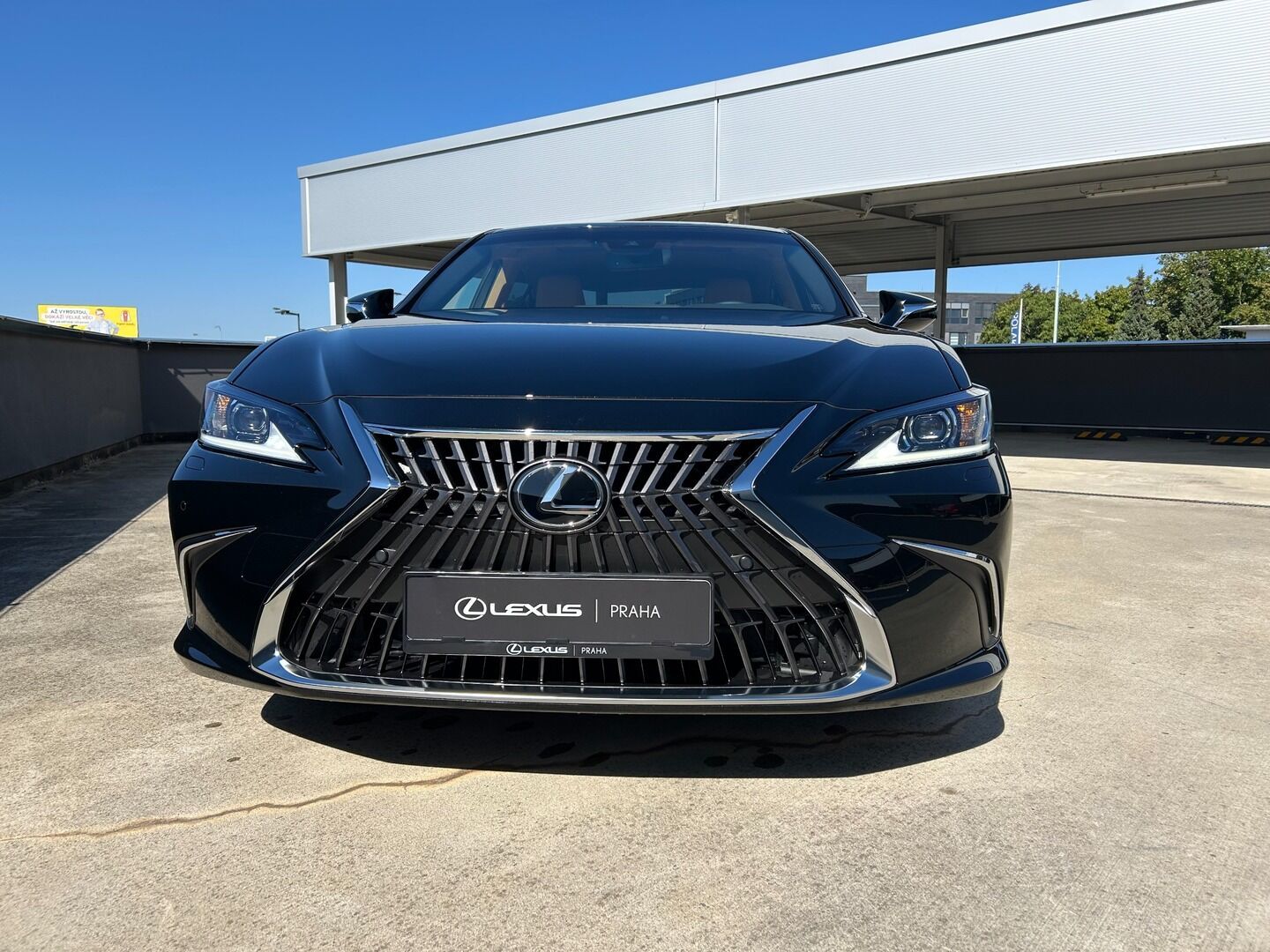 Lexus ES, 300h 2.5 HEV BUSINESS EDITION - fotka 3