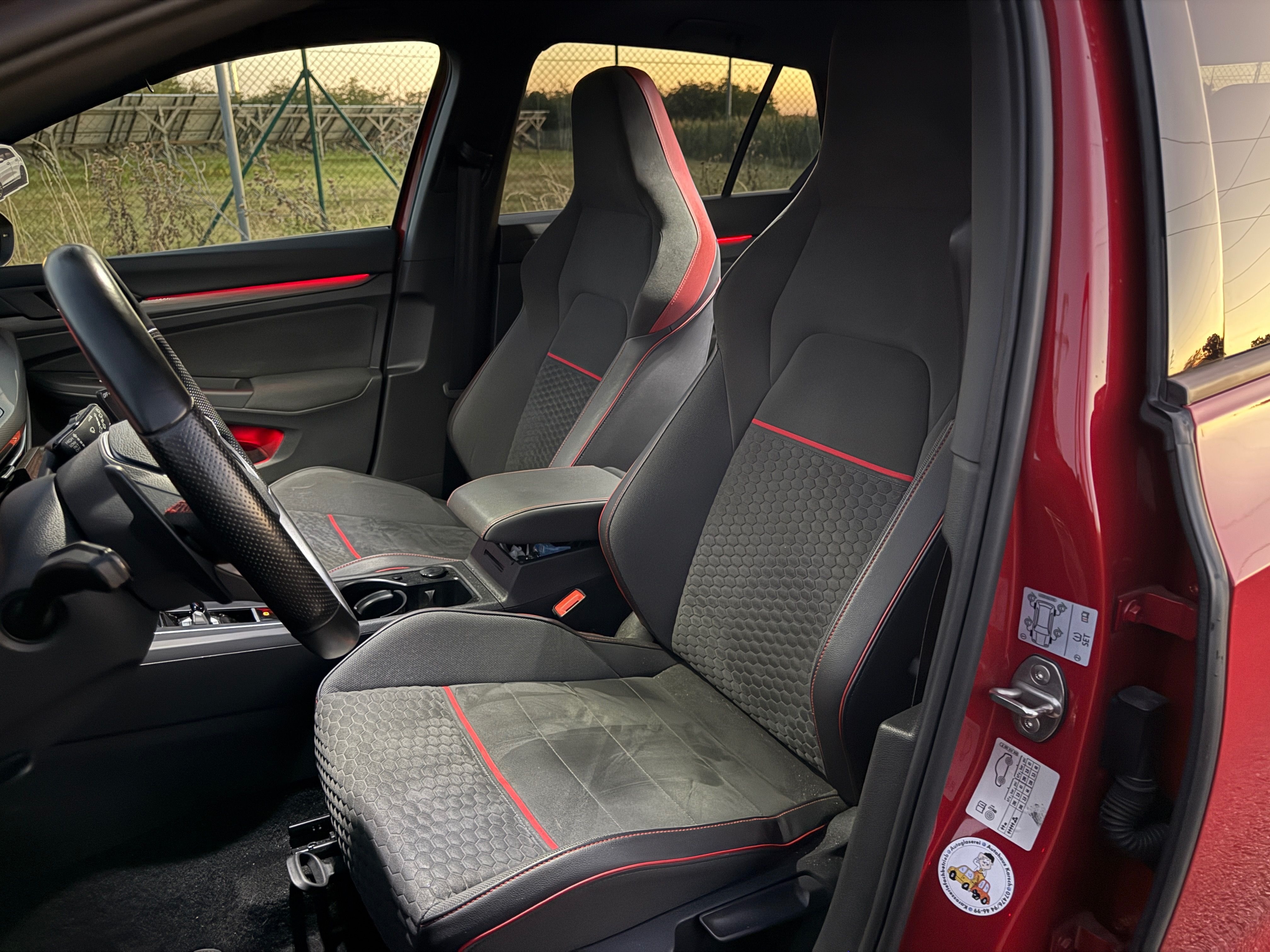 Volkswagen Golf, Volkswagen Golf 8 GTI CS - fotka 6