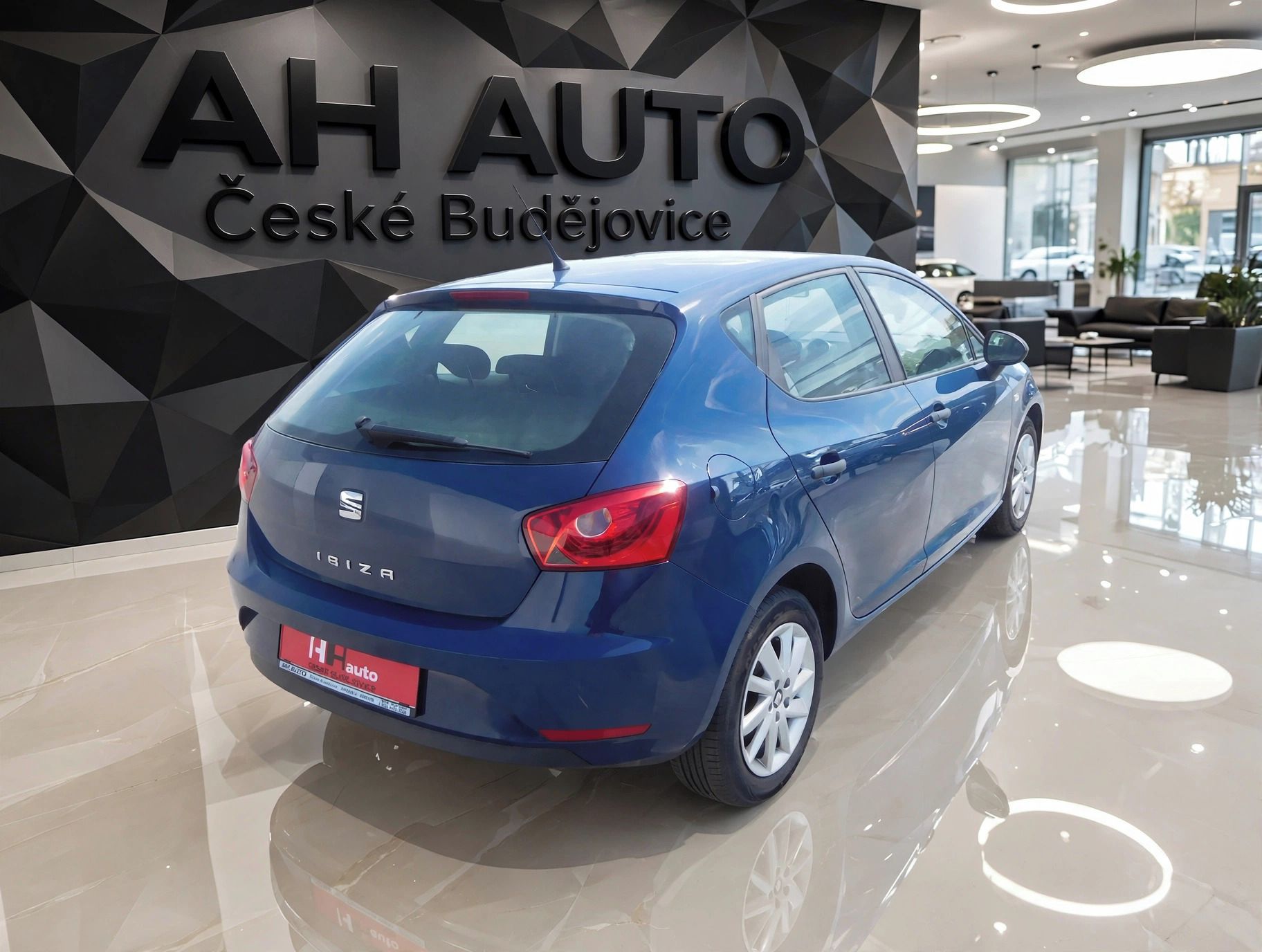 Seat Ibiza, 1.0 MPi Confort, 55 kW, Klima - fotka 3