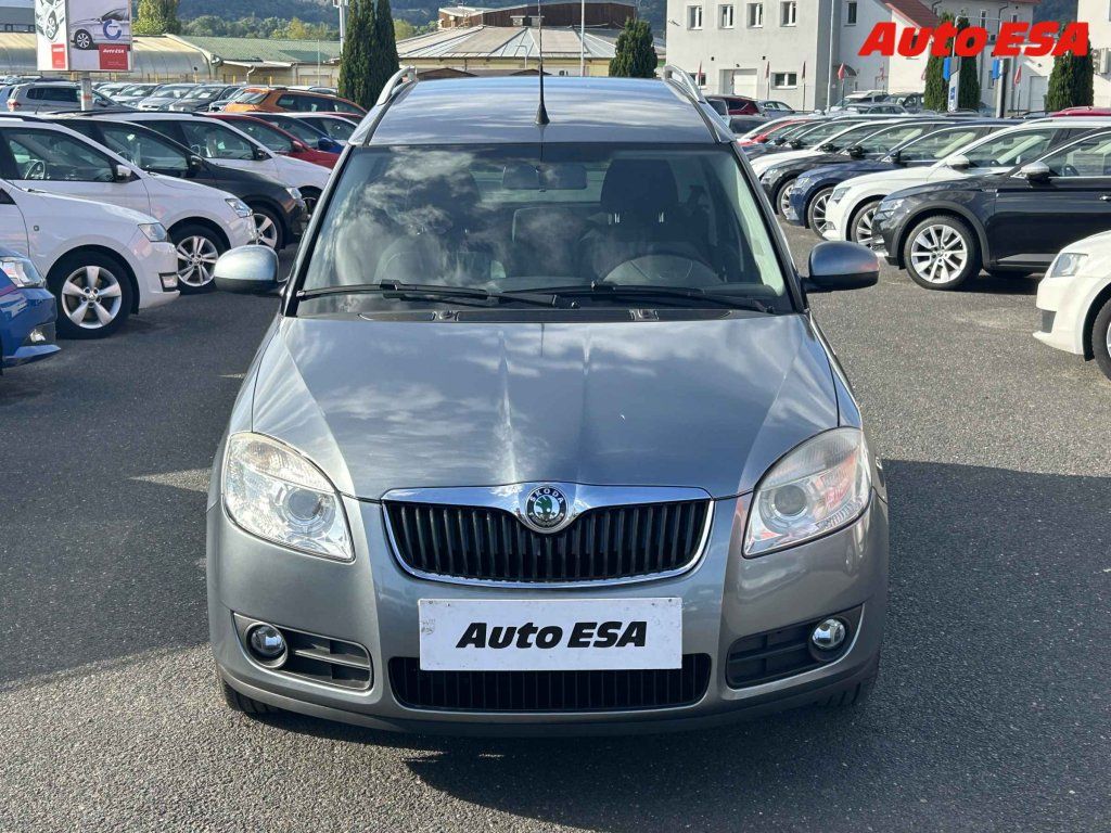 Škoda Roomster, 1.2i - fotka 2