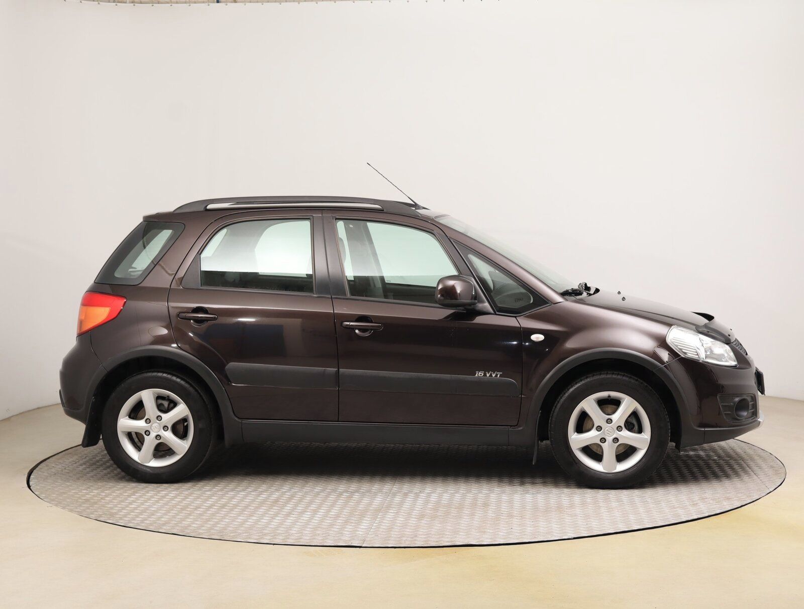 Suzuki SX4, 1.6 VVT, ČR,1.maj, Klima - fotka 6