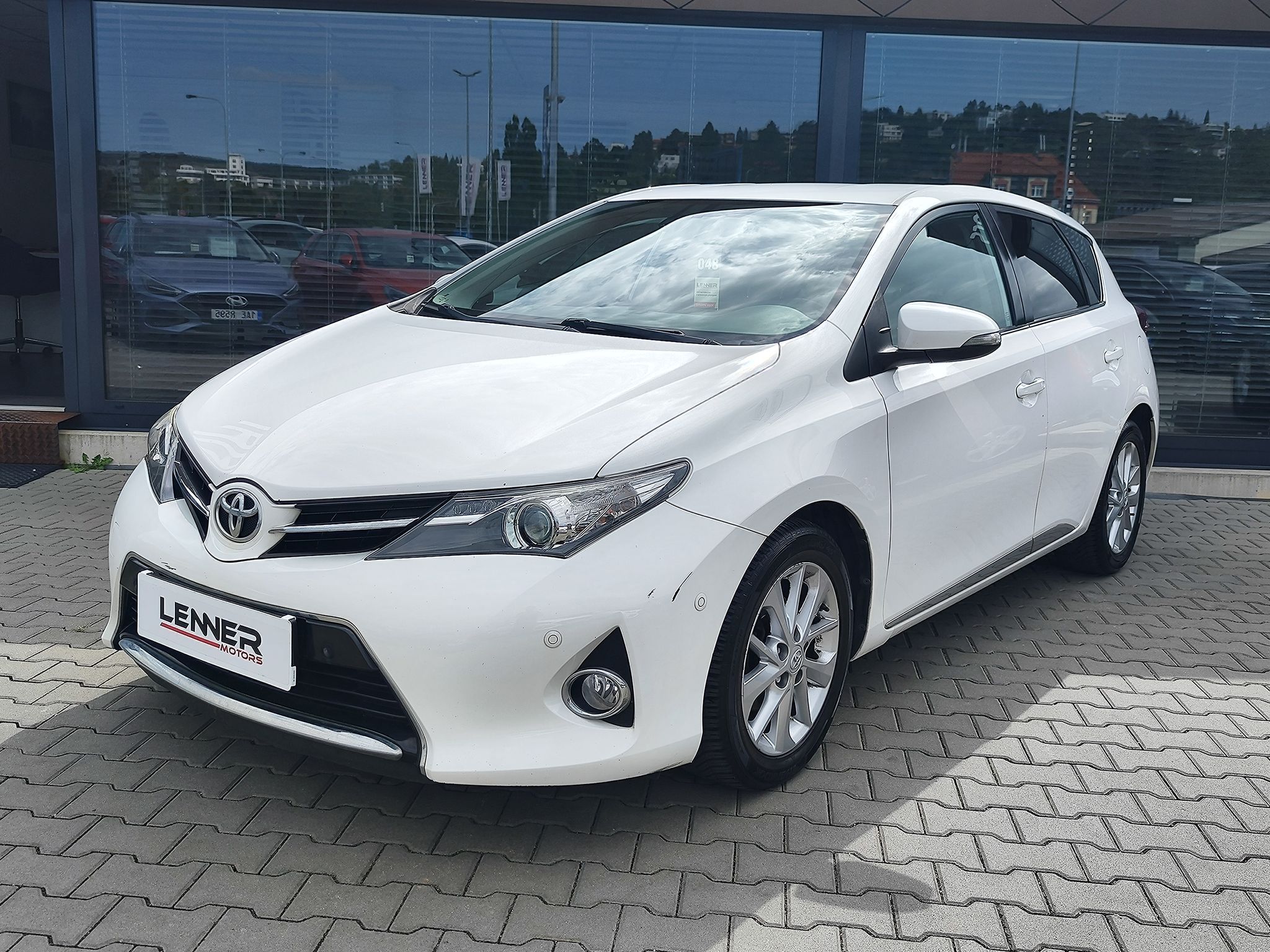 Toyota Auris, 1.33 Dual VVT-i/73kW Active