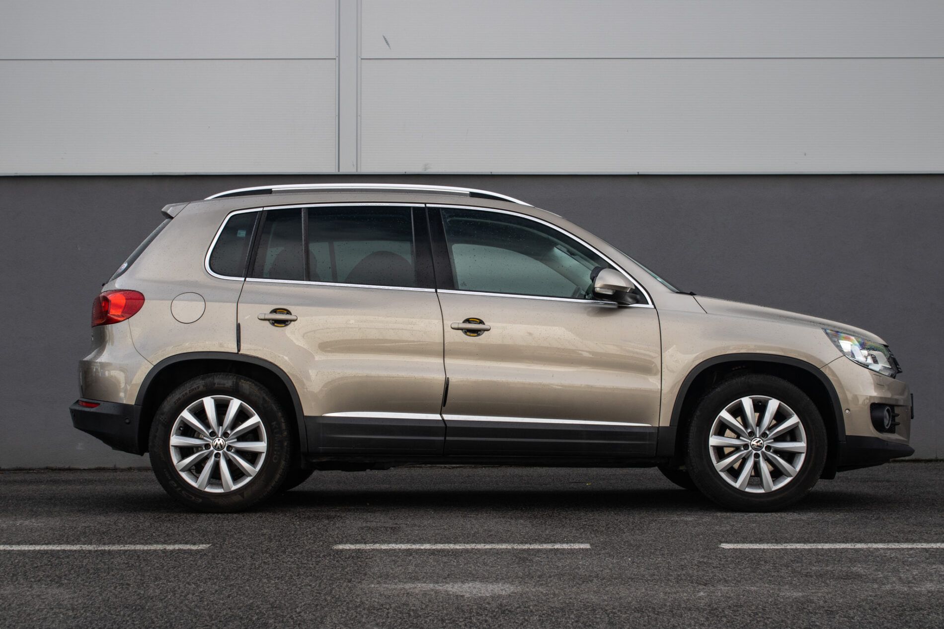Volkswagen Tiguan - fotka 4