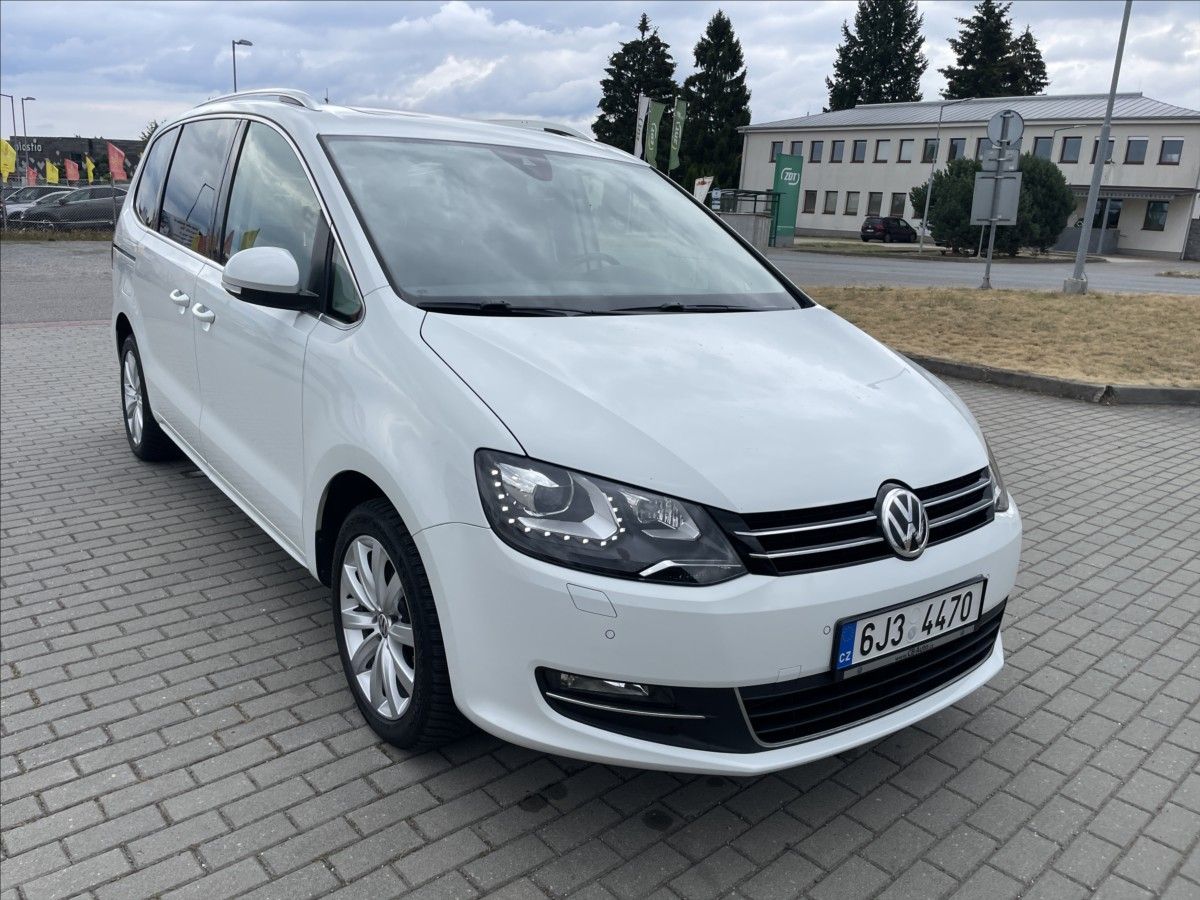 Volkswagen Sharan, 2,0 TDi 110kw Highline LED Rad - fotka 6