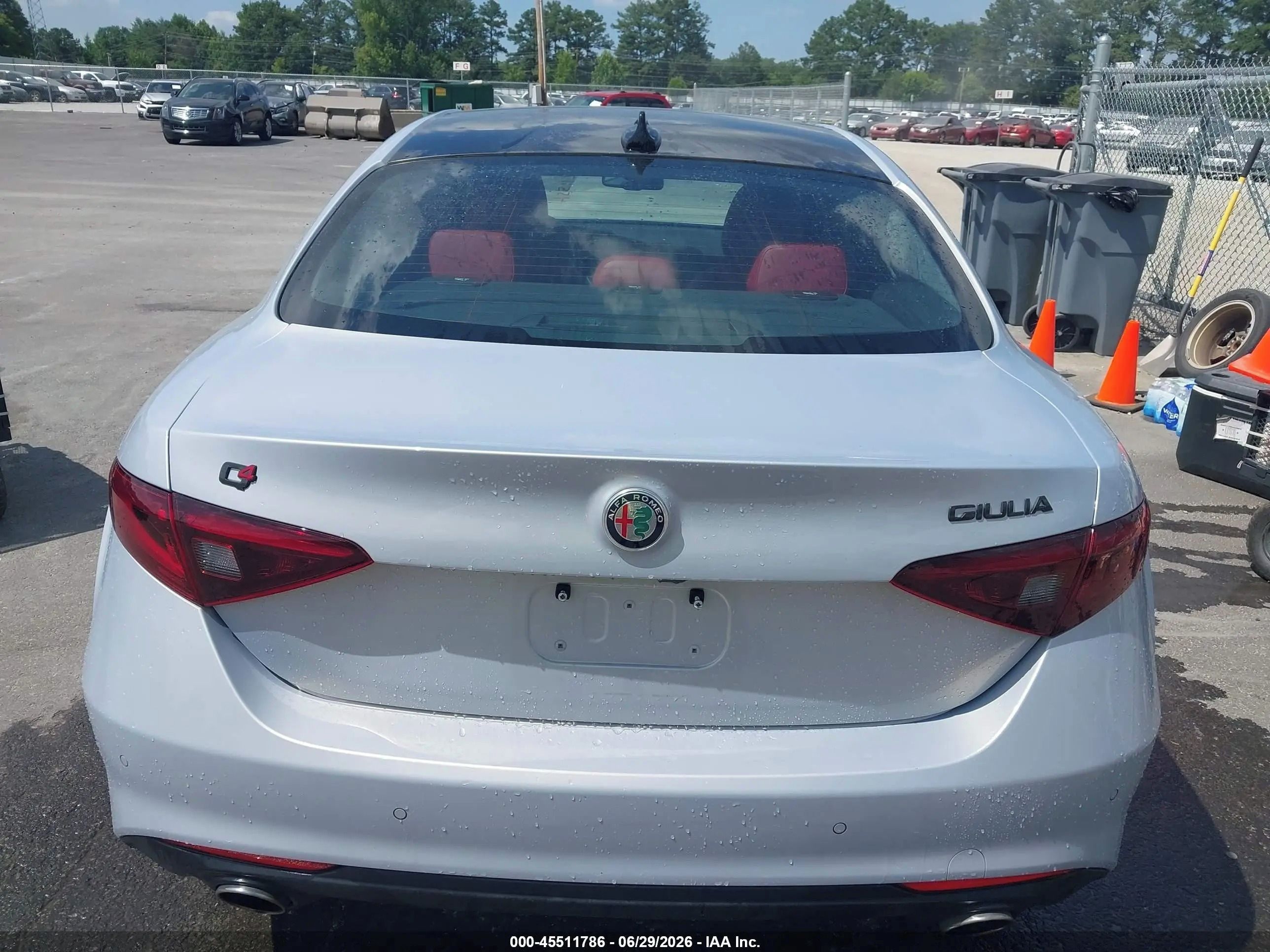 Alfa Romeo Giulia, Auto na cestě - fotka 6