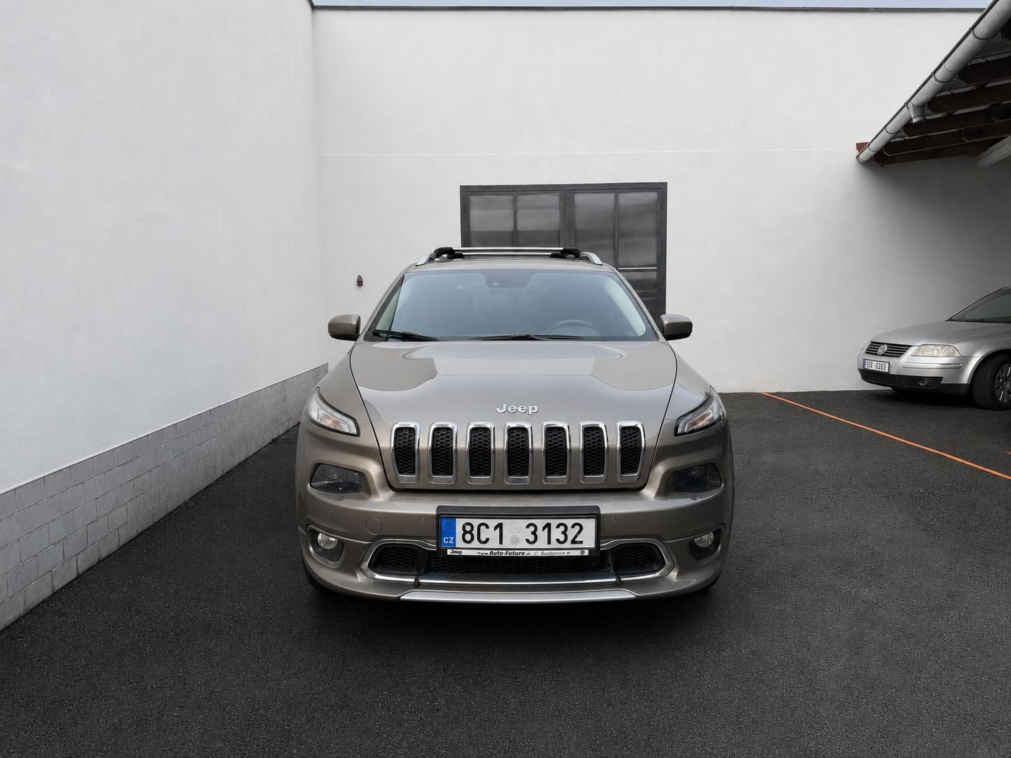 Jeep Cherokee, OVERLAND - fotka 2