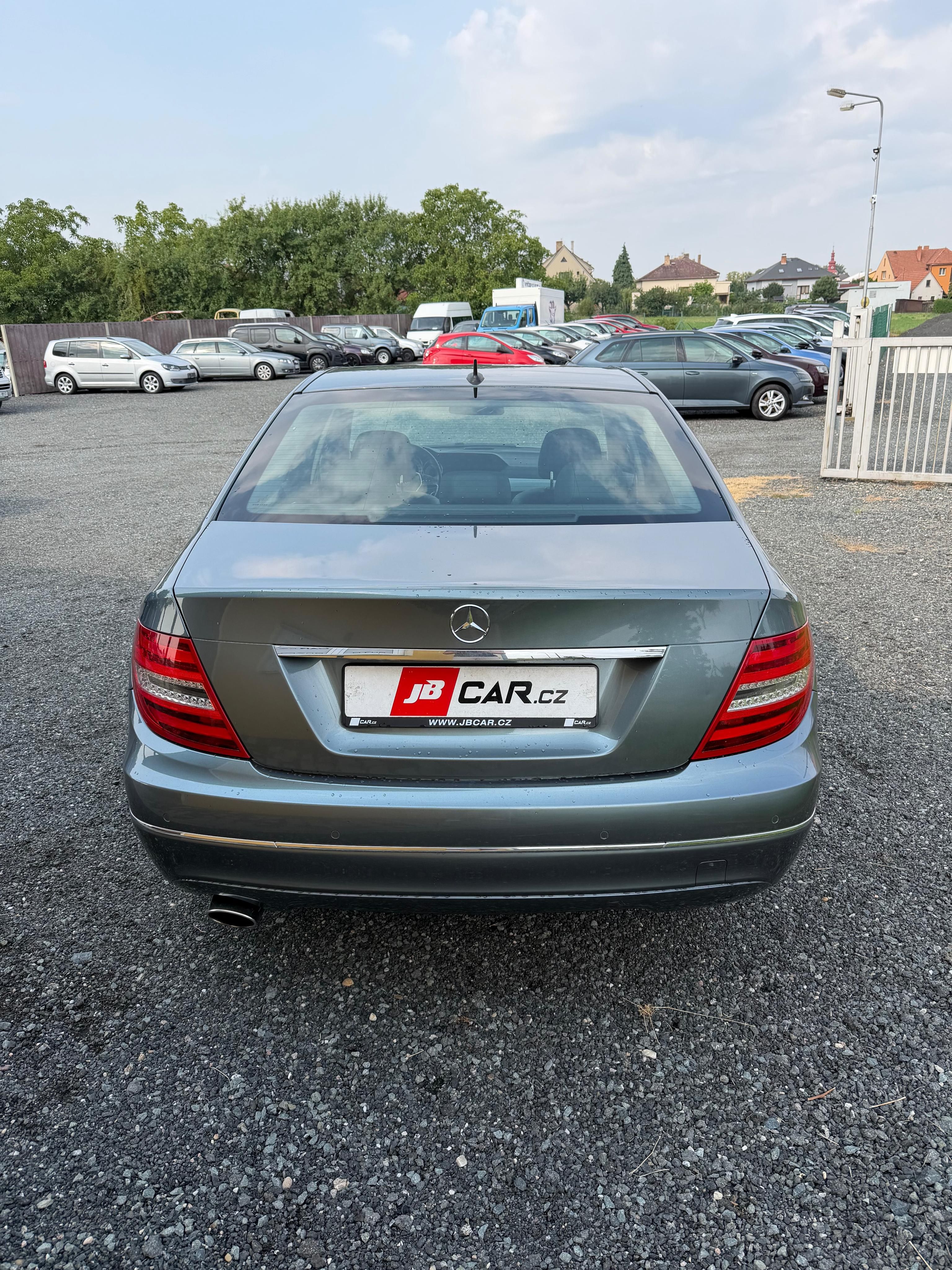 Mercedes-Benz Třídy C, 220 CDI AVANTGARDE A/T NAVI - fotka 6