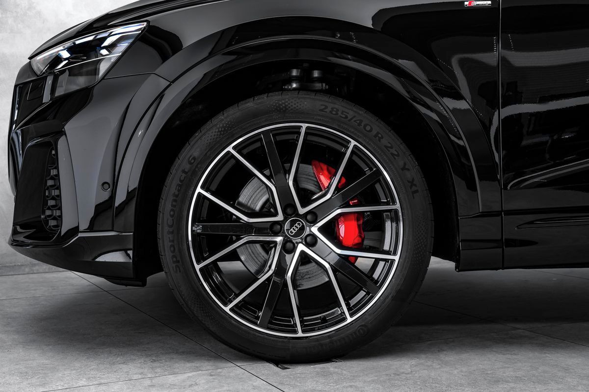 Audi Q8, 50TDI FL S-line Laser B&O - fotka 2