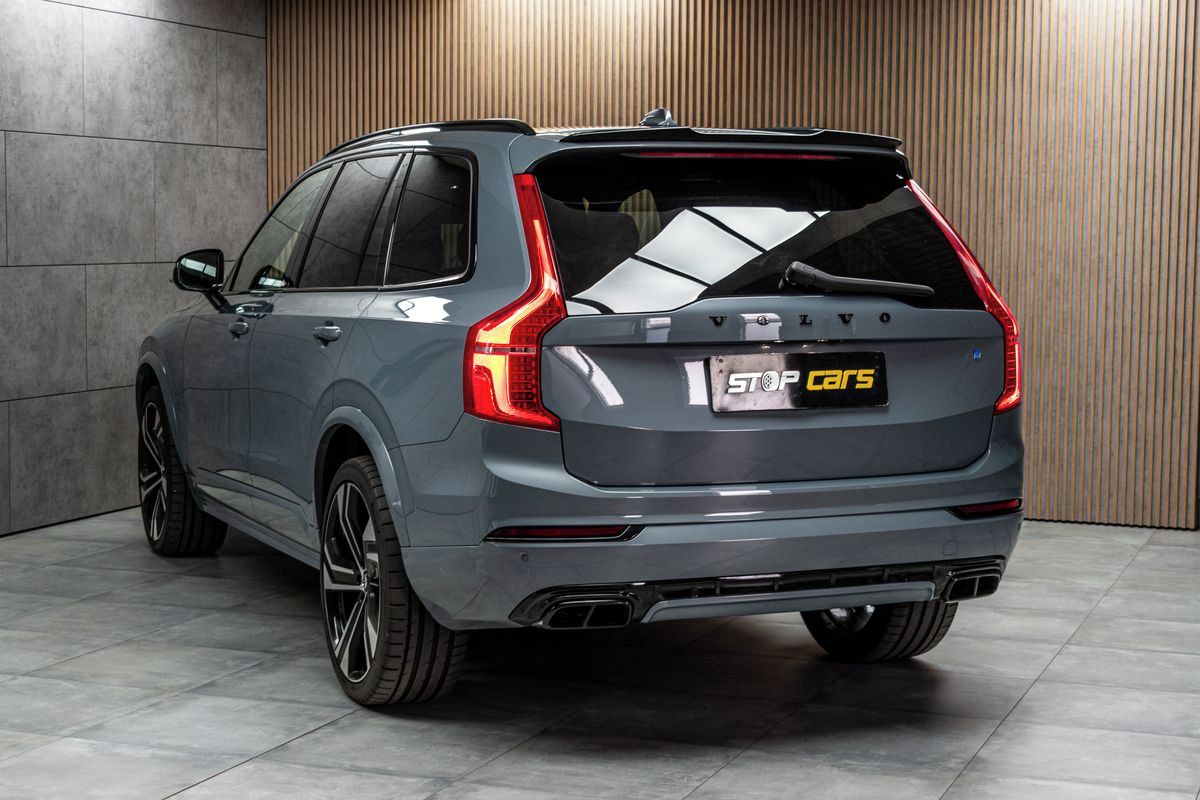 Volvo XC90, B5 AWD R-DESIGN*POLESTAR CHIP* - fotka 4