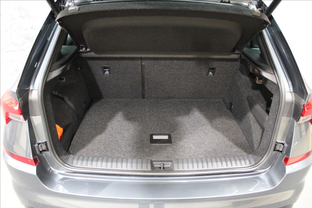 Škoda Kamiq, 1,5 TSI 110kW MAN Monte Carlo - fotka 6