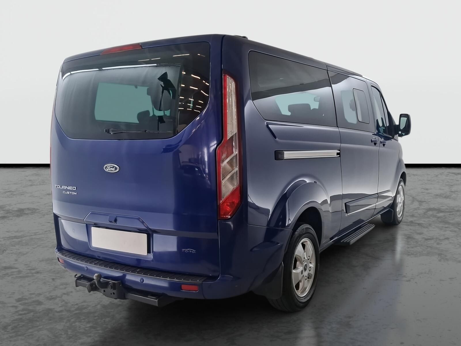 Ford Tourneo Custom, 2.0 EcoBlue, Klima, ČR - fotka 5