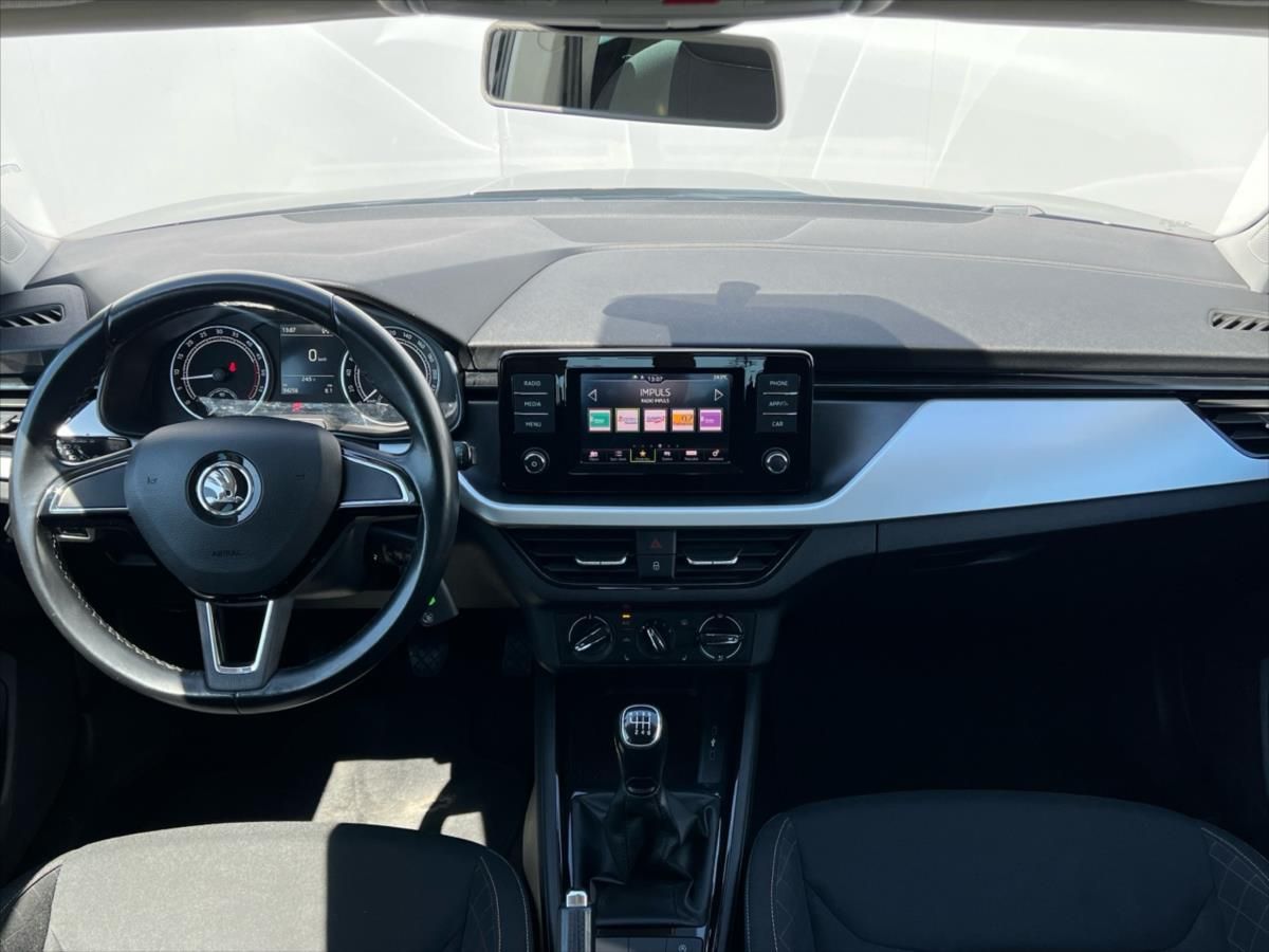 Škoda Scala, 1,6 TDi 85kW AMBITION - fotka 5