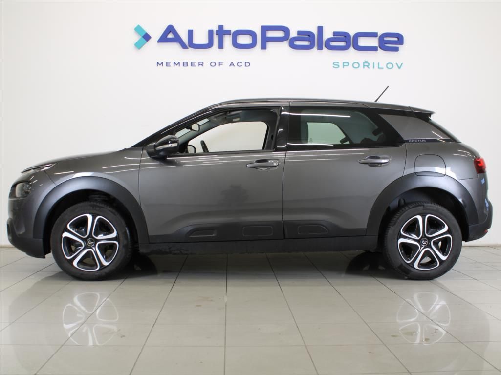 Citroën C4 Cactus, 1,2 PureTech 81kW 1.majitel ČR - fotka 5
