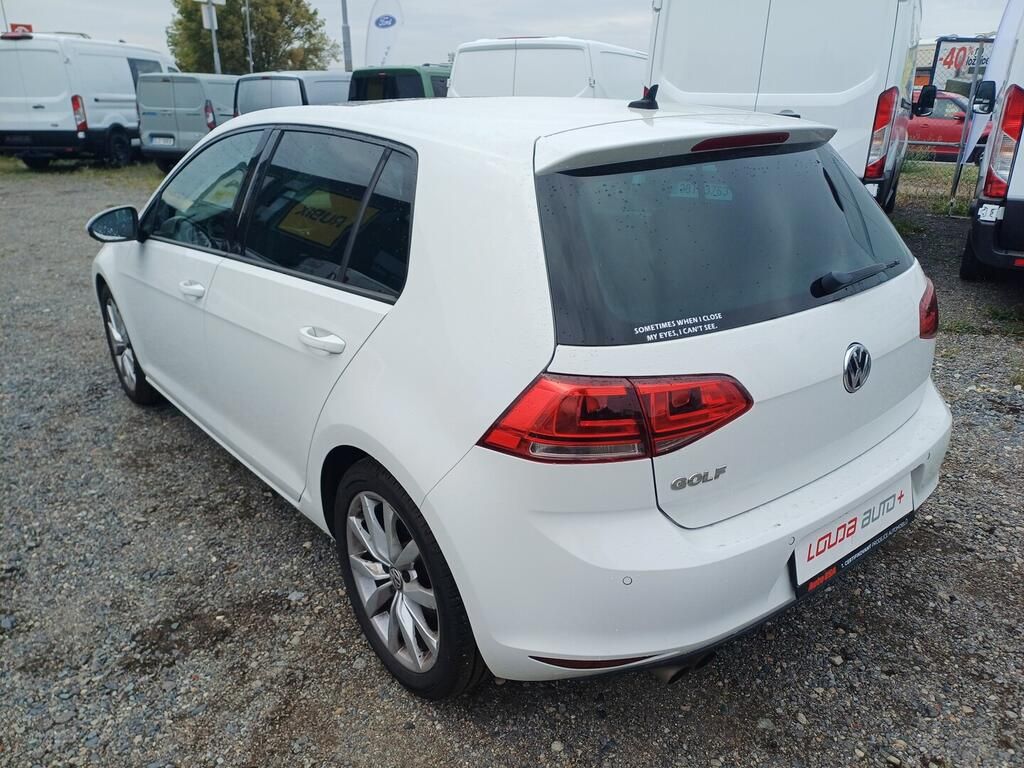 Volkswagen Golf, Highline 1.4 TSI 103 kW - fotka 6