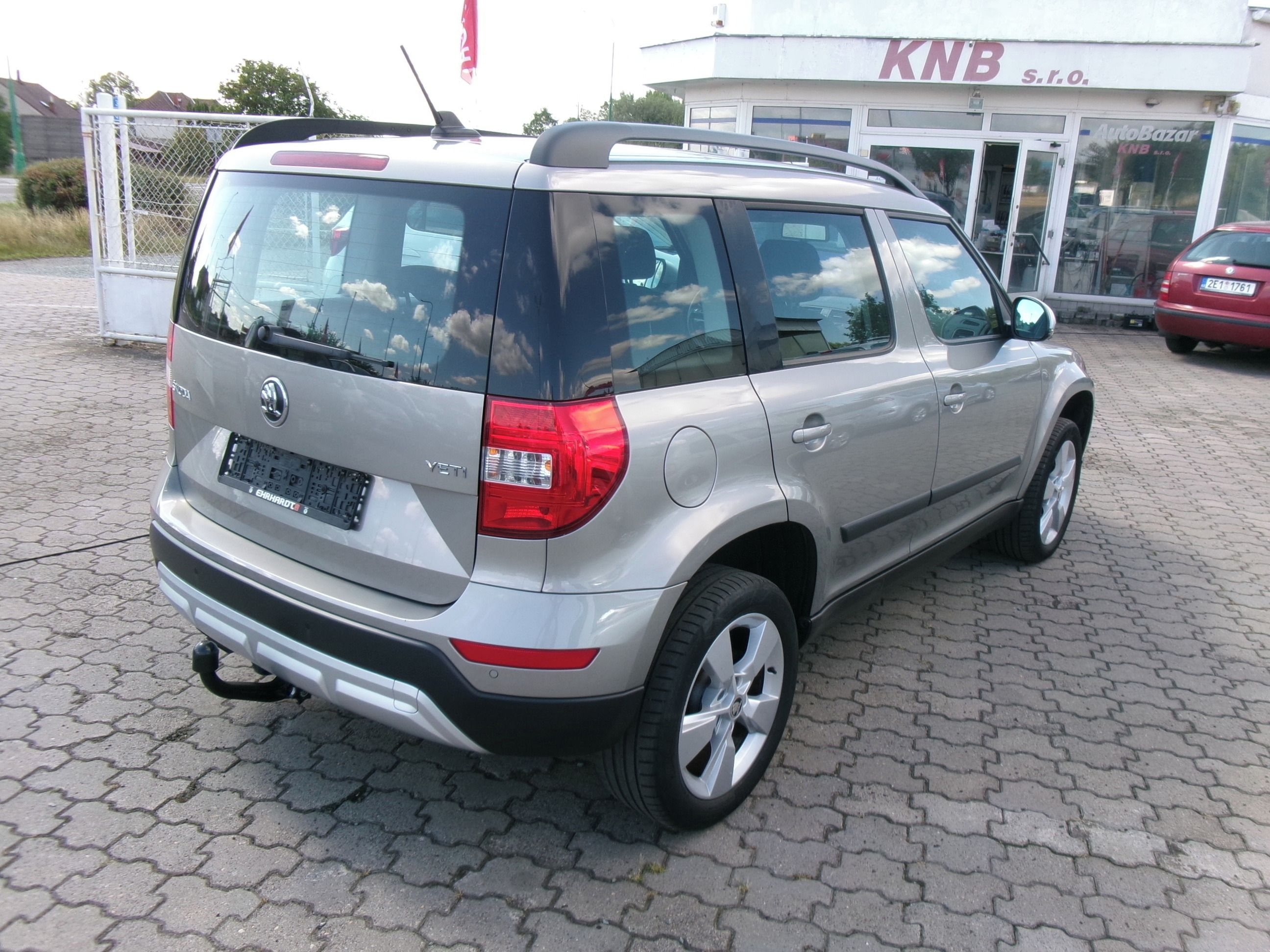 Škoda Yeti, 2.0TDi,103kw,2x kola - fotka 6