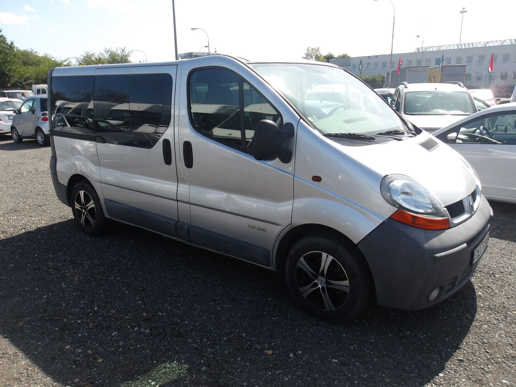 Renault Trafic, 1,9DCi 74 kW 8 míst !! - fotka 4