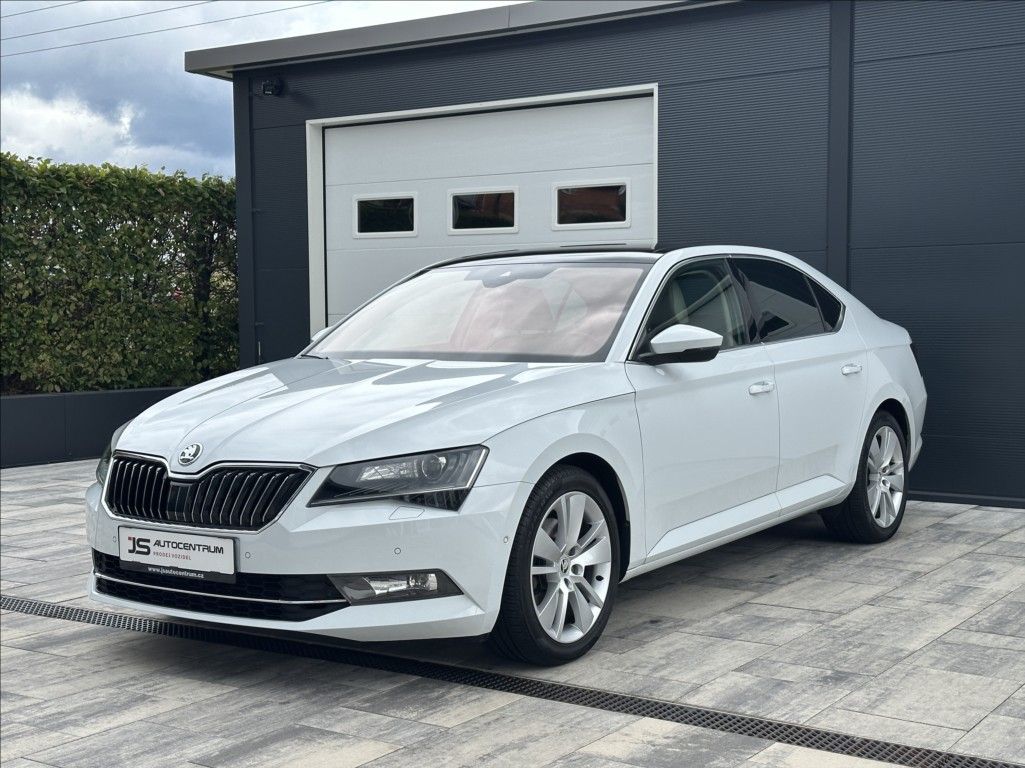 Škoda Superb, 1,4 TSI 150PS Style Plus 4x4
