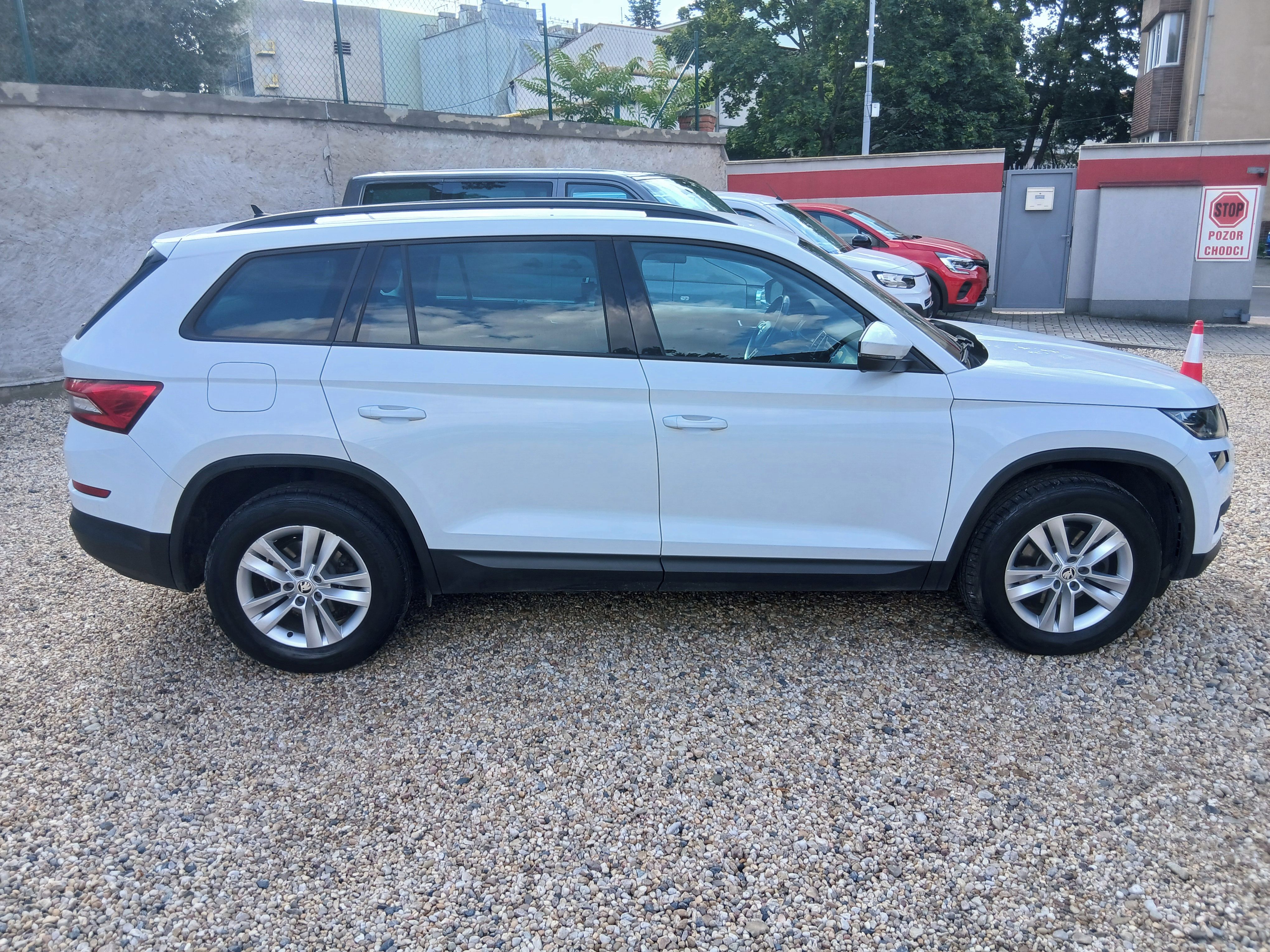 Škoda Kodiaq, 2.0TDi 110KW 4x4 DPH, ČR, Ambi - fotka 4
