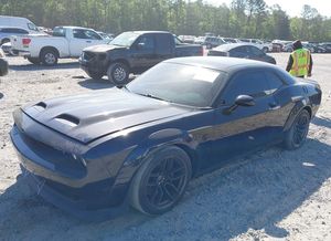 Dodge Challenger, Auto na cestě