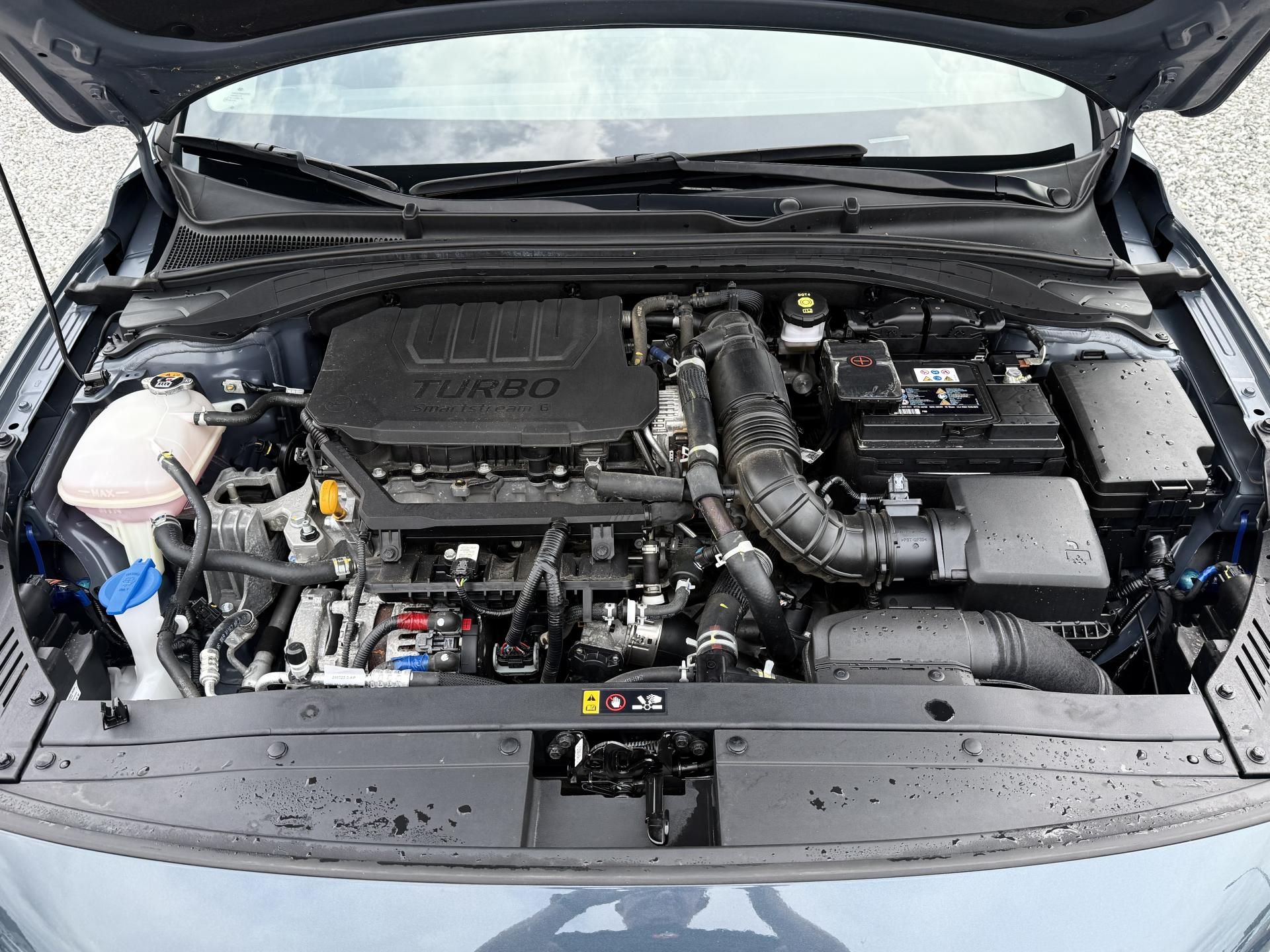Hyundai i30, 1,5 T-GDI DCT Smart Automat ČR - fotka 5