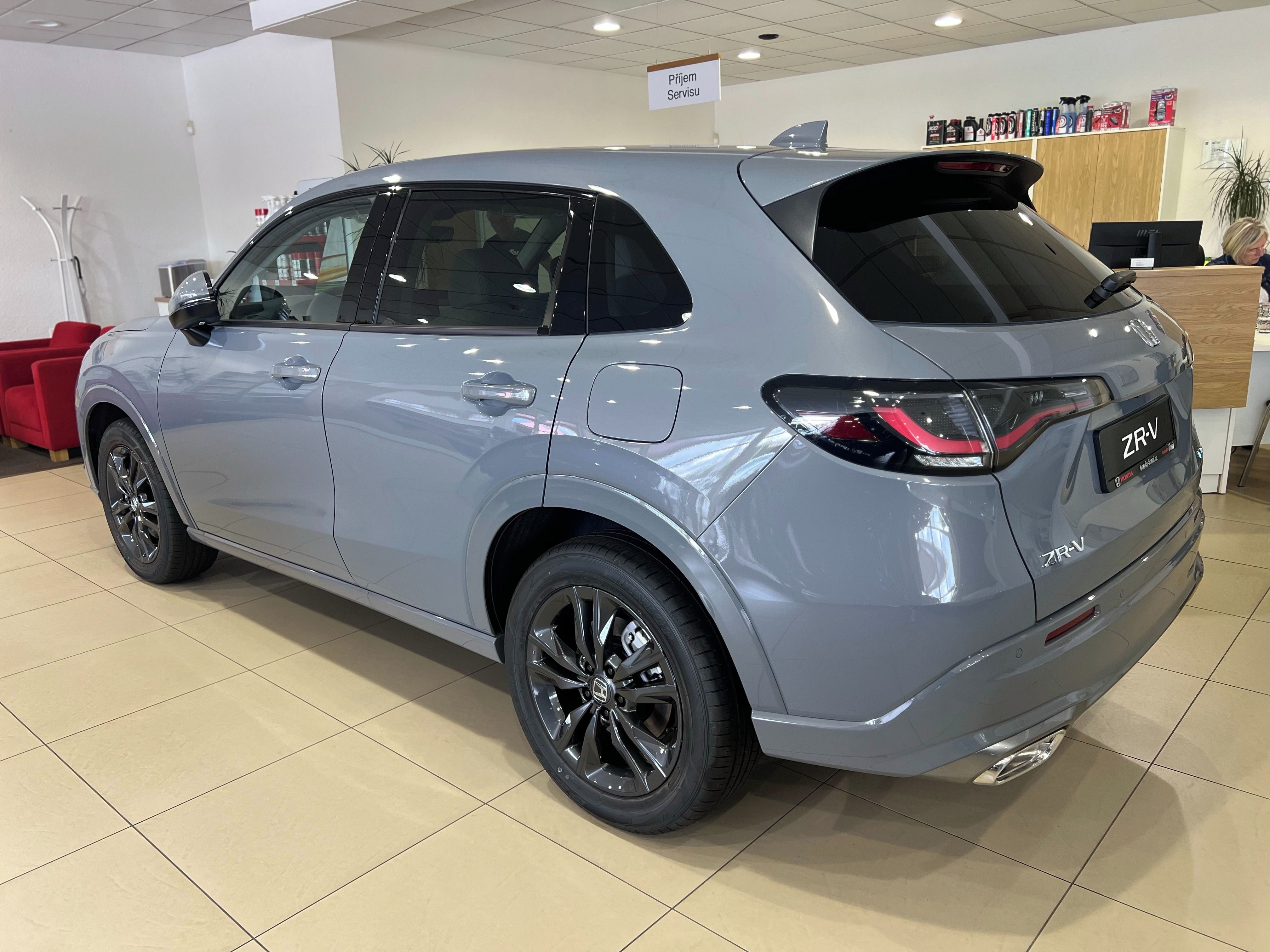 Honda ZR-V, 2,0 e:HEV Advance MR2027 - fotka 5
