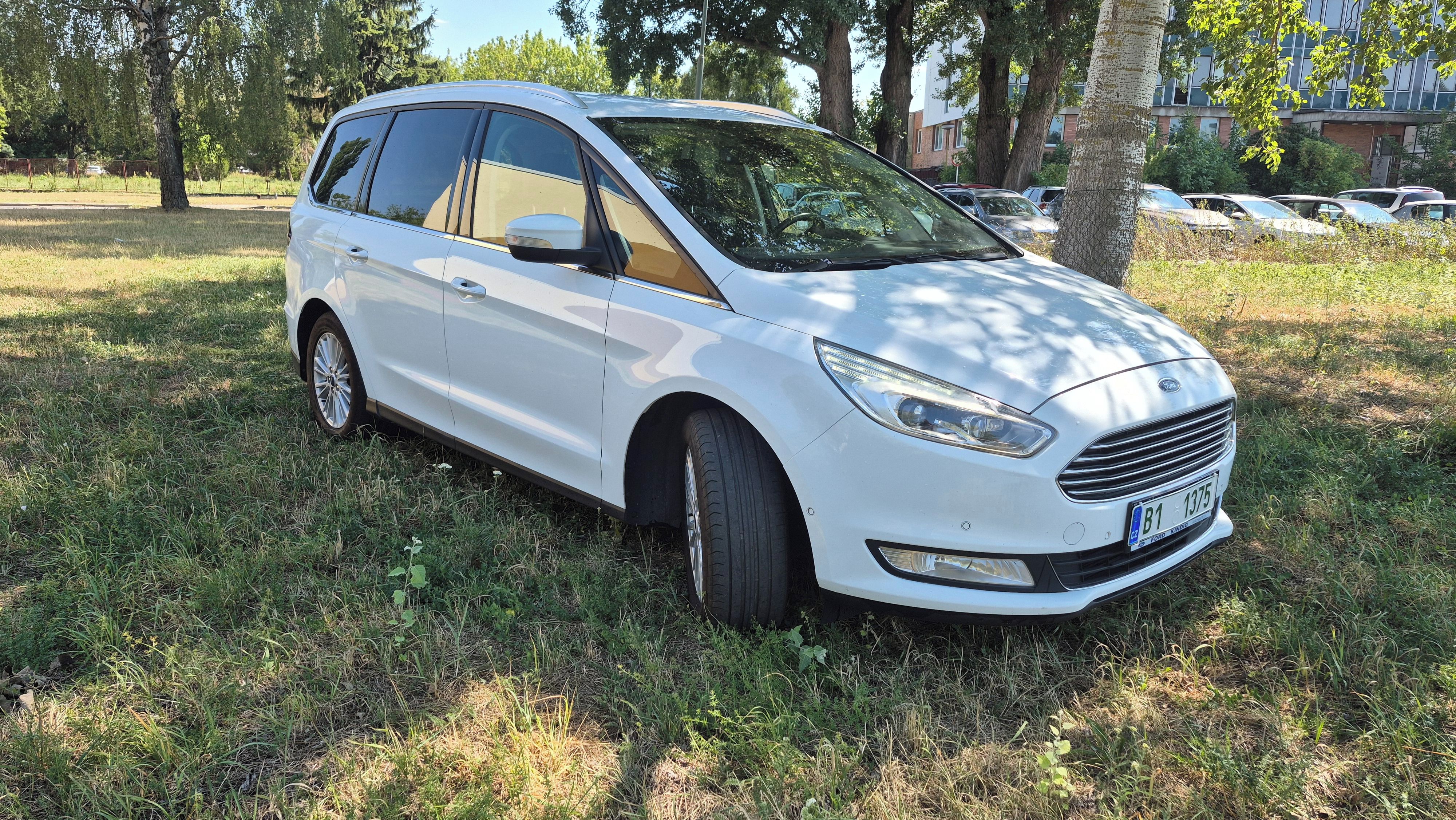 Ford Galaxy, 2.0 TDCi 110kW Titanium, 7míst - fotka 2