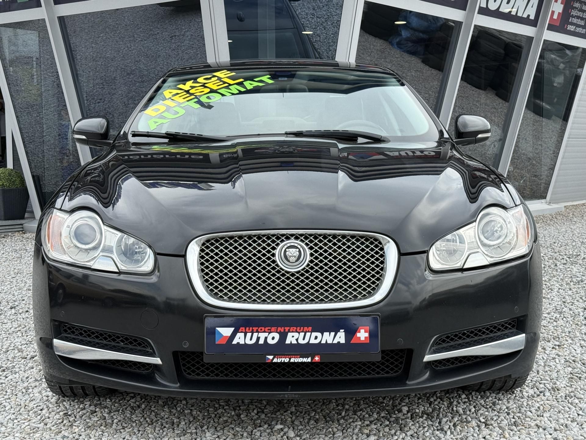 Jaguar XF, 3,0 V6 Diesel Lux Automat - fotka 2