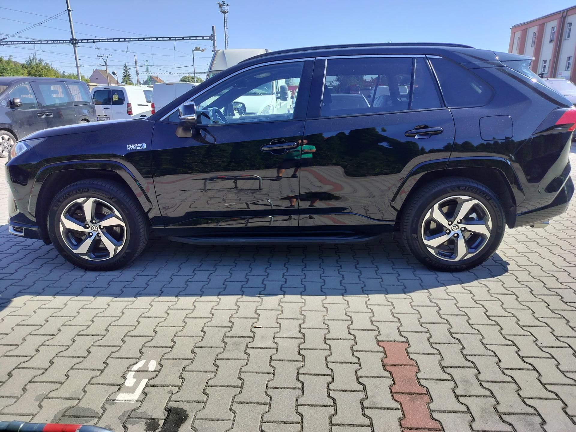 Toyota Rav4, 2.5 4x4, plug in hybrid - fotka 4