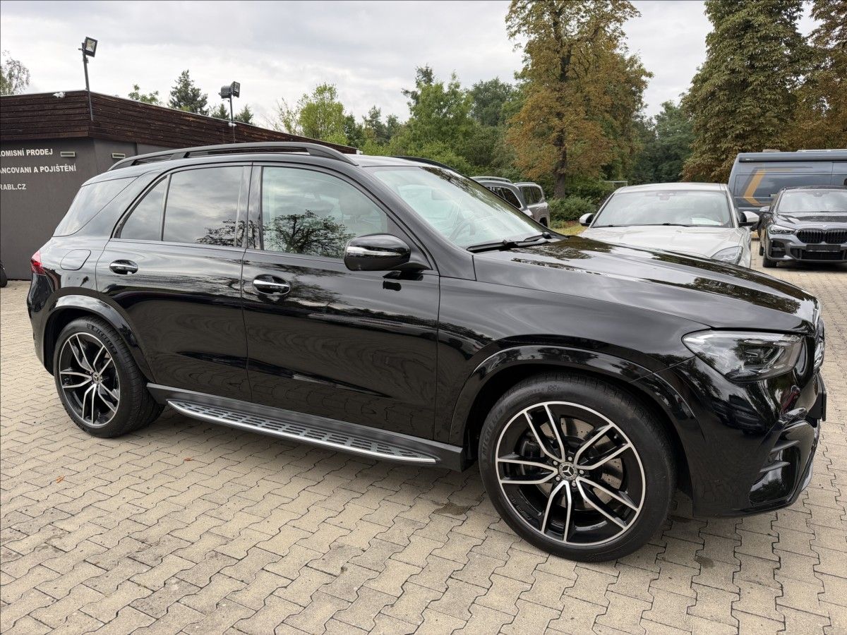 Mercedes-Benz GLE, 450d AMG 4Matic Vzduch - fotka 4